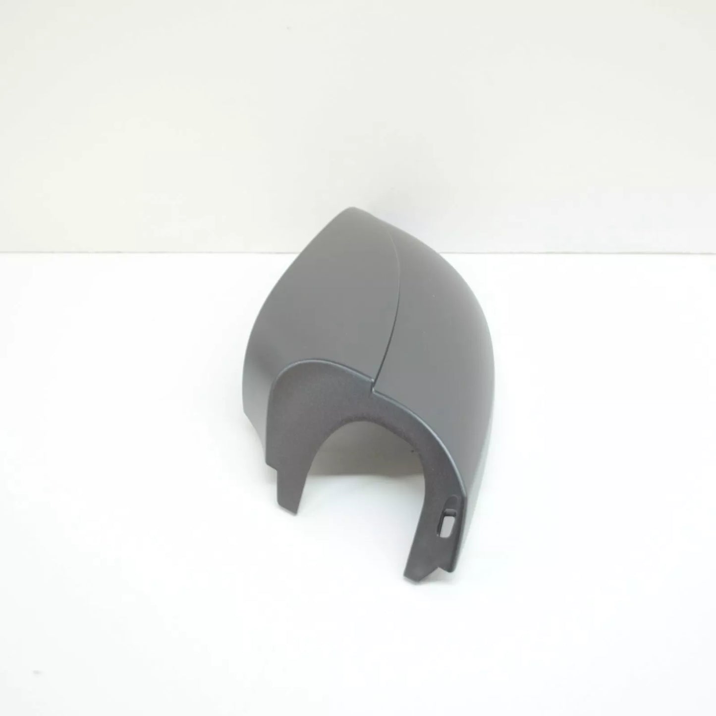NEW VW AMAROK FRONT RIGHT DOOR MIRROR LOWER COVER CAP 7E1857604B9B9 ORIGINAL