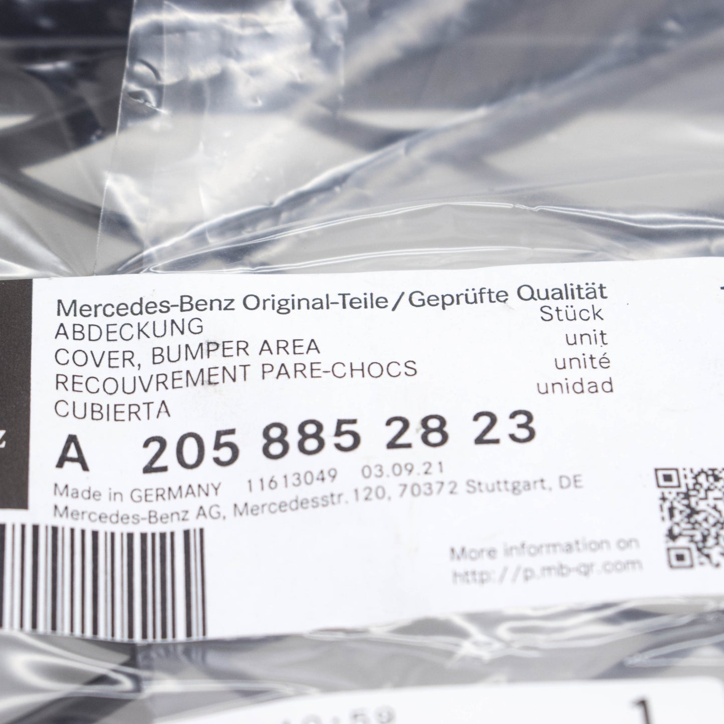 NEW MERCEDES-BENZ C-CLASS W205 FRONT BUMPER RIGHT GRILLE A2058852823 ORIGINAL