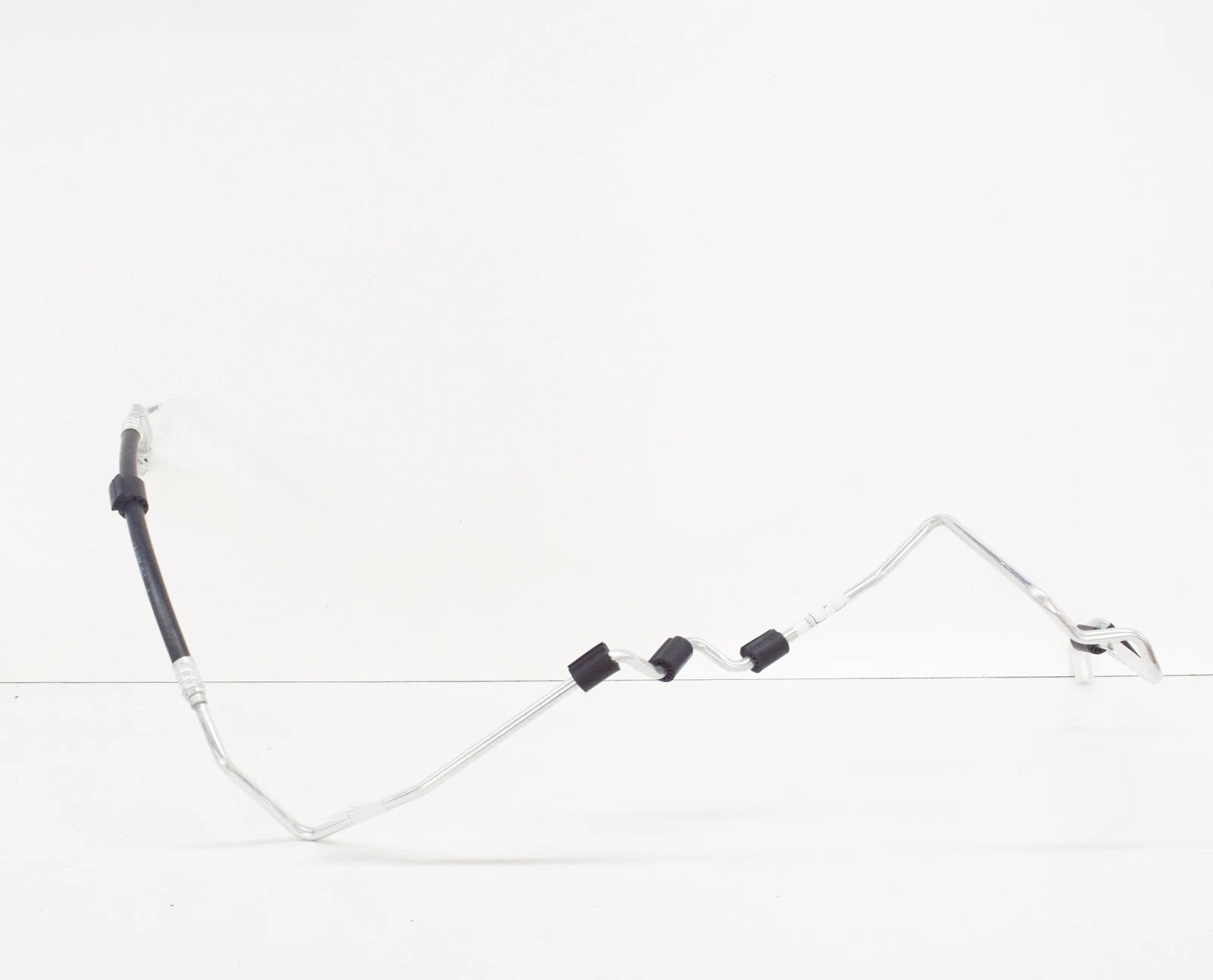 NEW AUDI A4 AVANT B8 A/C REFRIGERANT LIQUID HOSE 8T0816741A