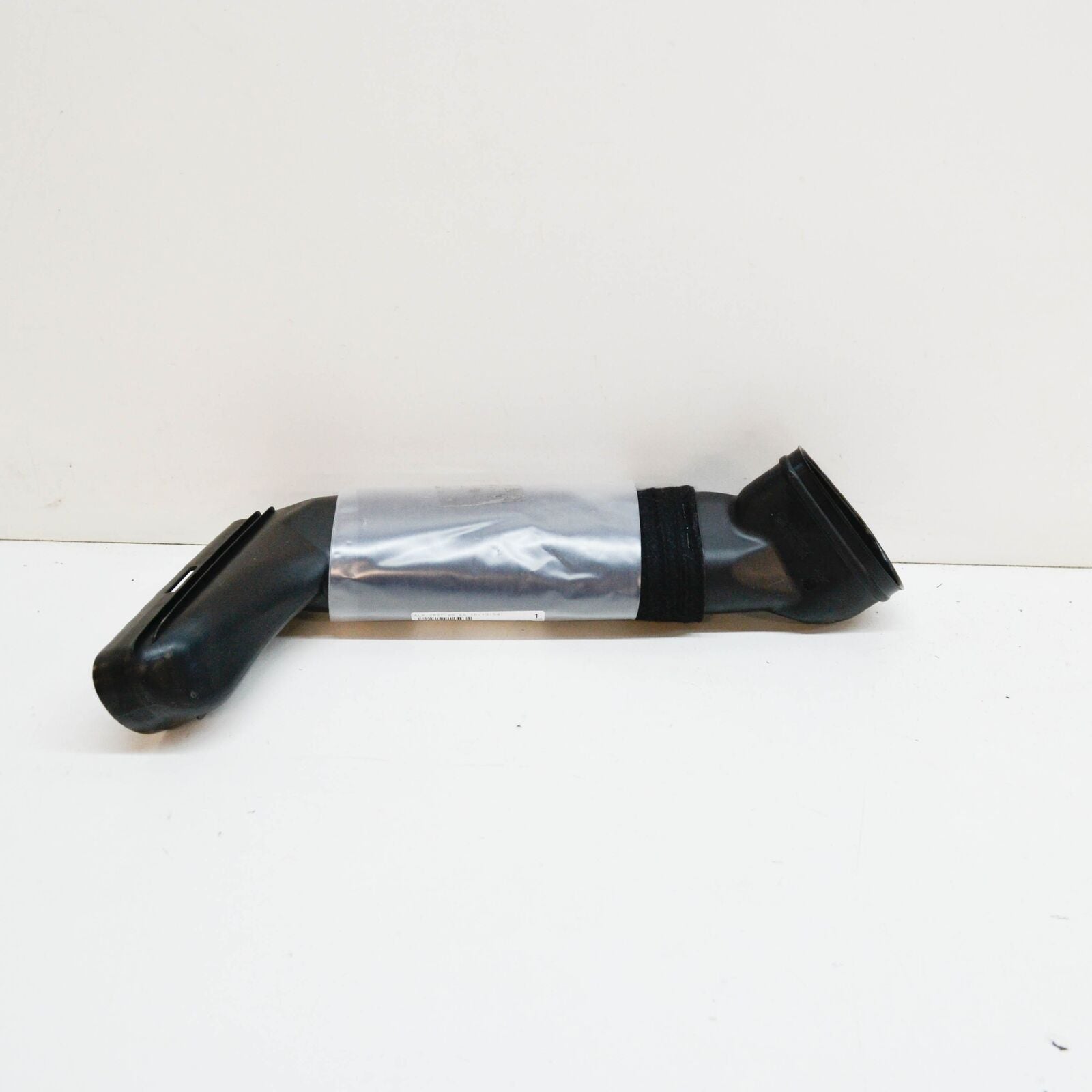 NEW MERCEDES-BENZ E-CLASS W212 AIR DUCT A6420901442 ORIGINAL