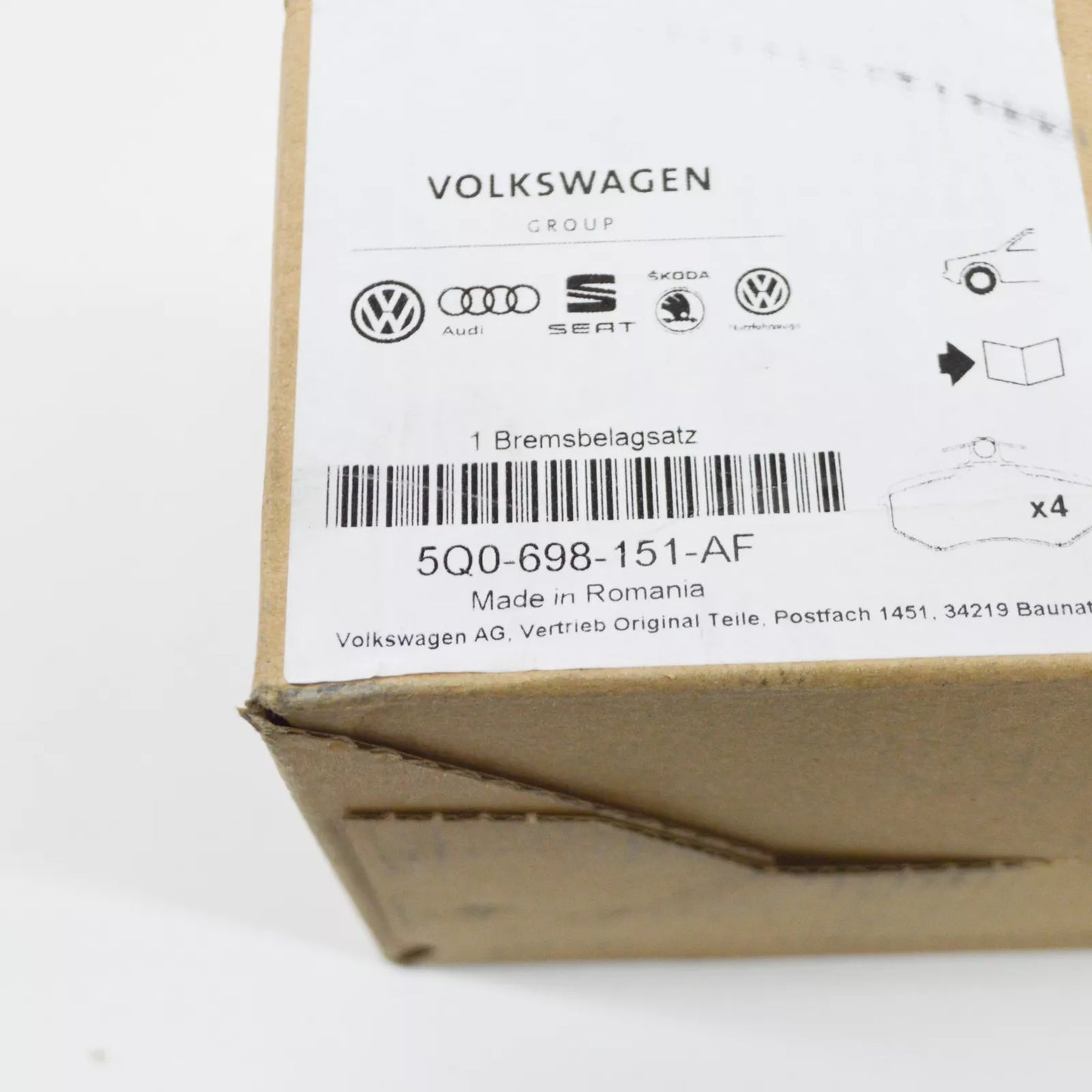NEW AUDI Q2 FRONT EHEEL BRAKE PAD SET 5Q0698151AF