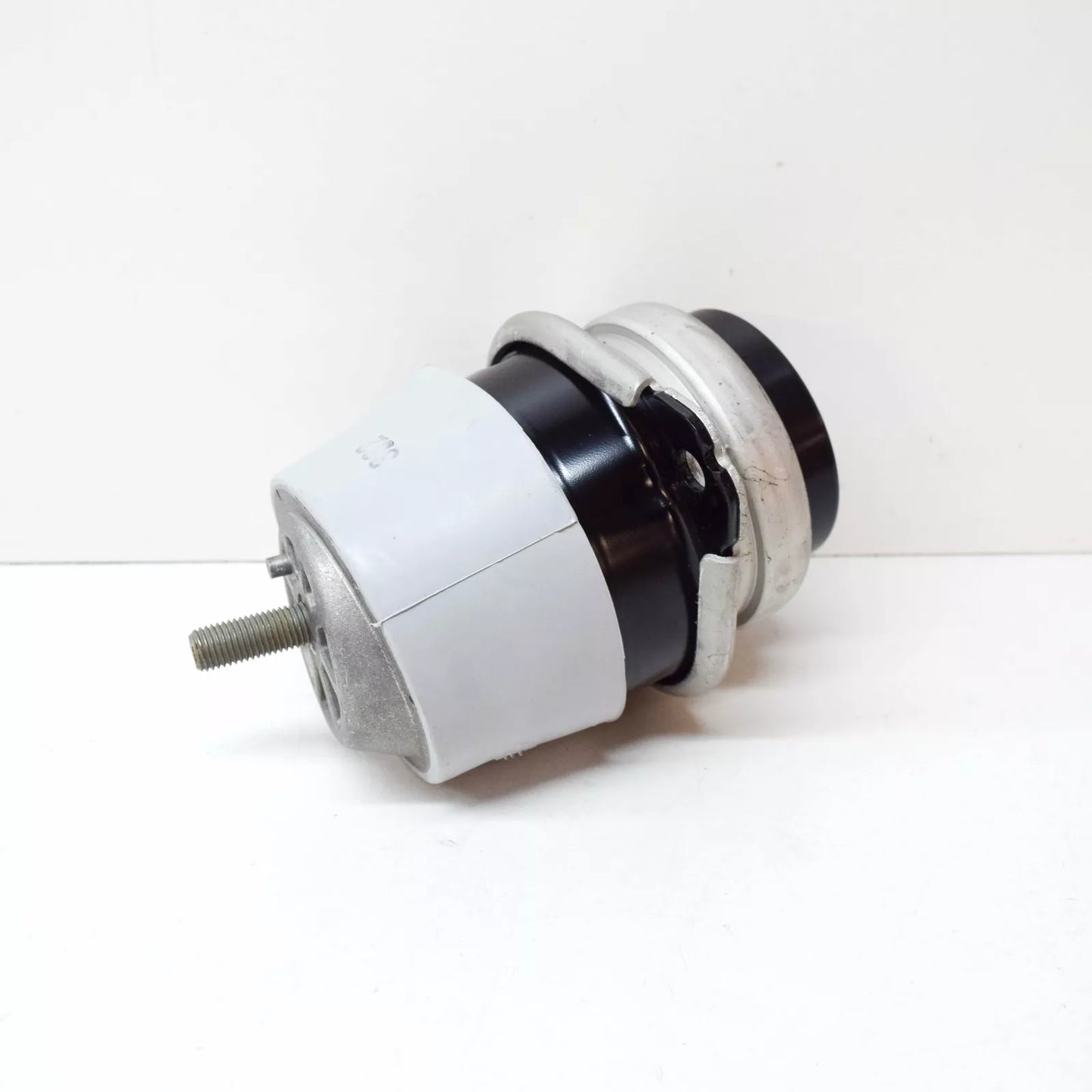 NEW AUDI Q7 4L ENGINE MOUNT 7L8199131A 3.0 PETROL 245KW ORIGINAL