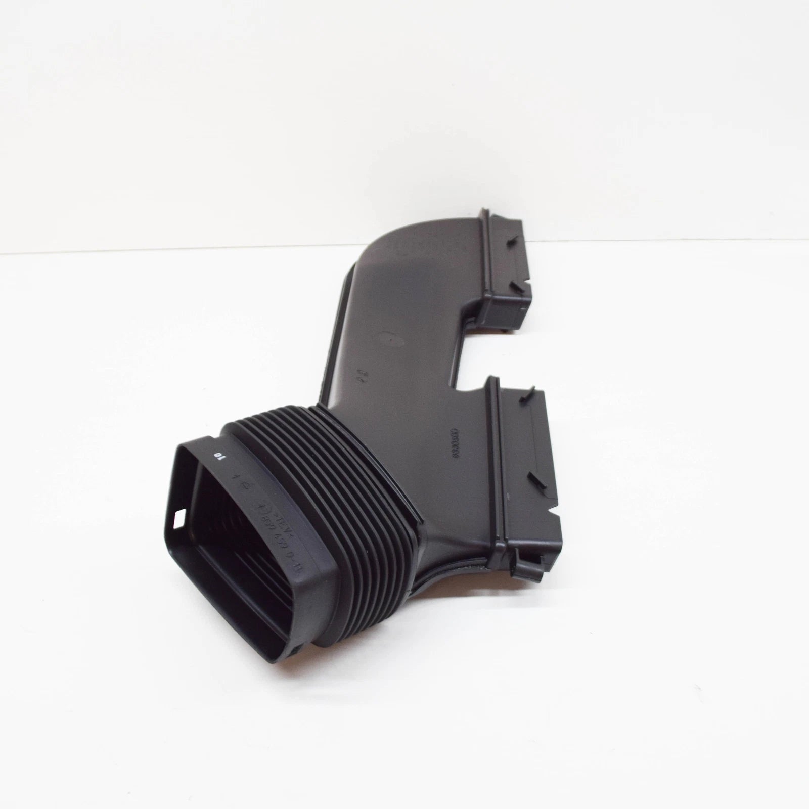 NEW BMW X1 E84 AIR INTAKE DUCT 13717541737 7541737 2011 ORIGINAL