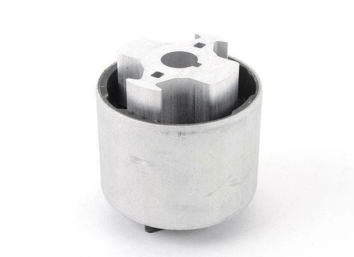 NEW AUDI A4 B9 REAR AXLE DIFFERENTIAL BONDED RUBBER BUSH 8W0599381B ORIGINAL