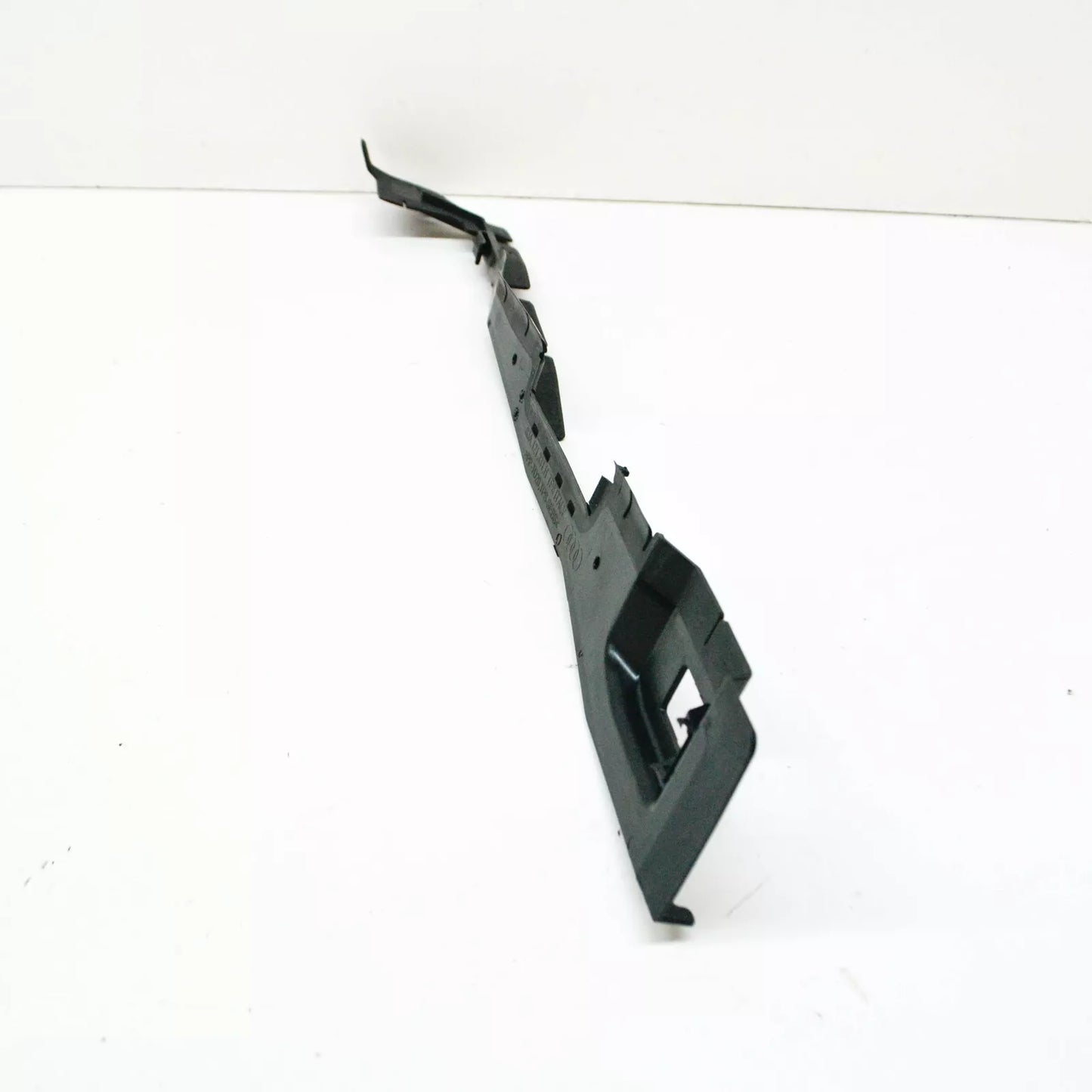 NEW AUDI Q3 F3 SPORTBACK ADDITIONAL COOLER LEFT SEALING STRIP 83A121331H