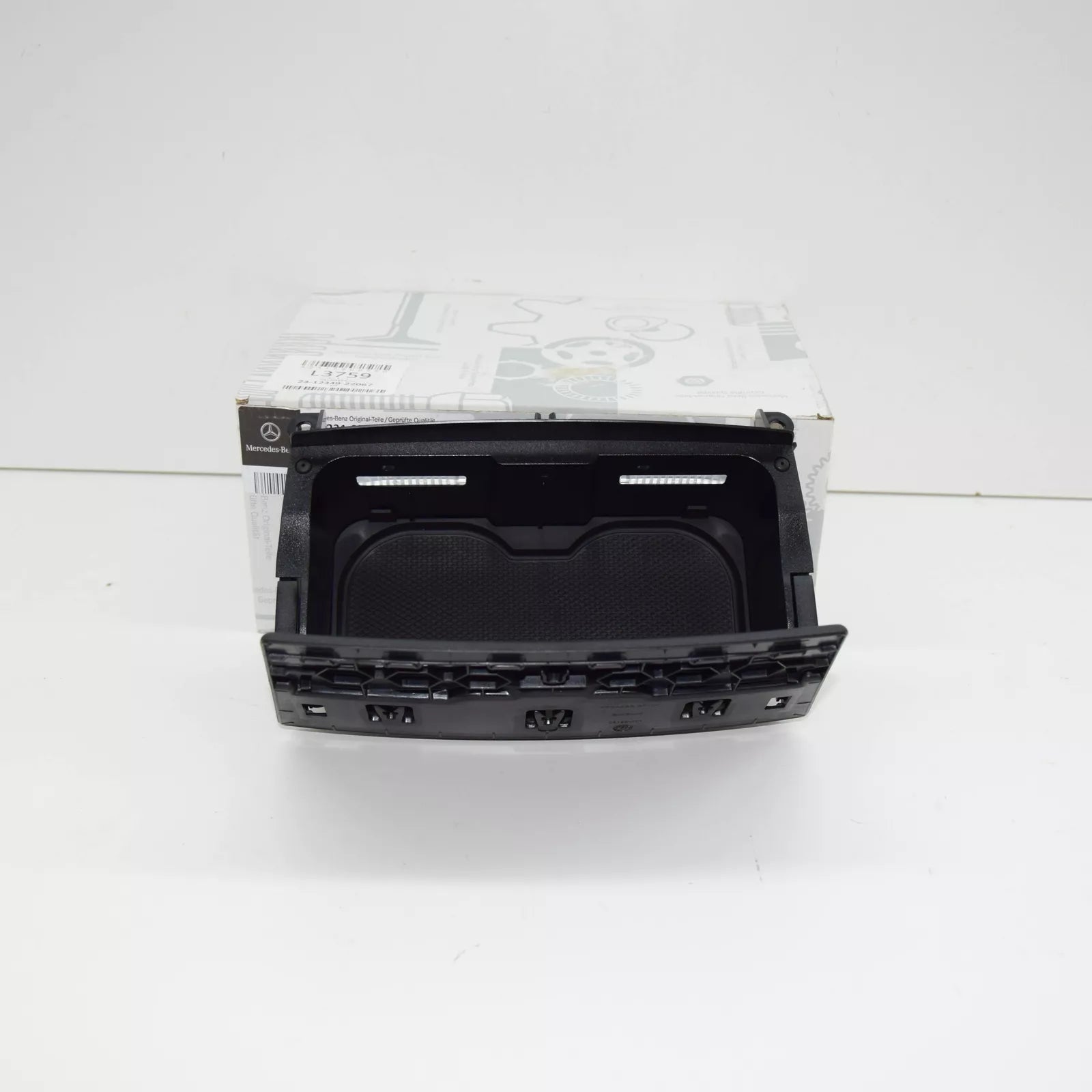 NEW MB SL R231 FRONT CENTRAL CONSOLE STOWAGE COMPARTMENT A2316800550 ORIGINAL