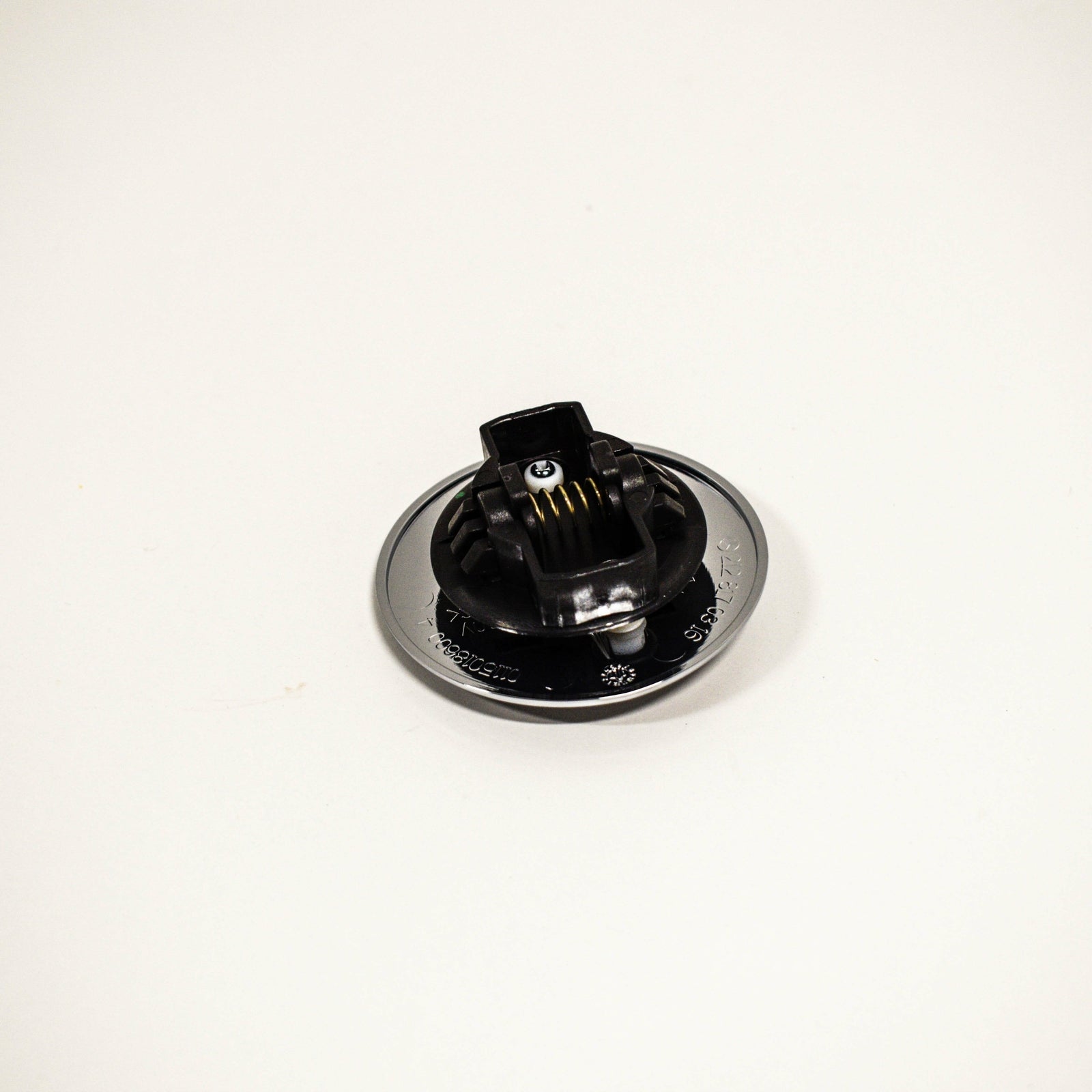 NEW MERCEDES-BENZ C-CLASS W205 FRONT HOOD BONNET BLUE BADGE A2128170316 ORIGINAL