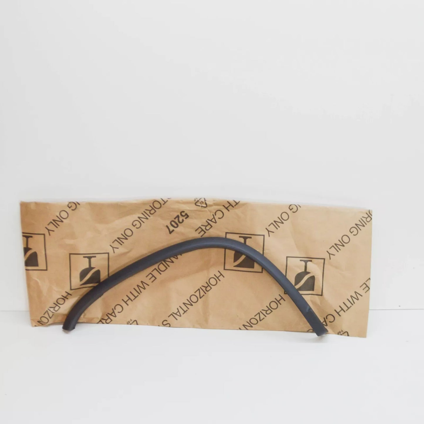 NEW VW TIGUAN MK1 FRONT RIGHT FENDER MOLDING R-LINE 5N0853818E9B9 ORIGINAL