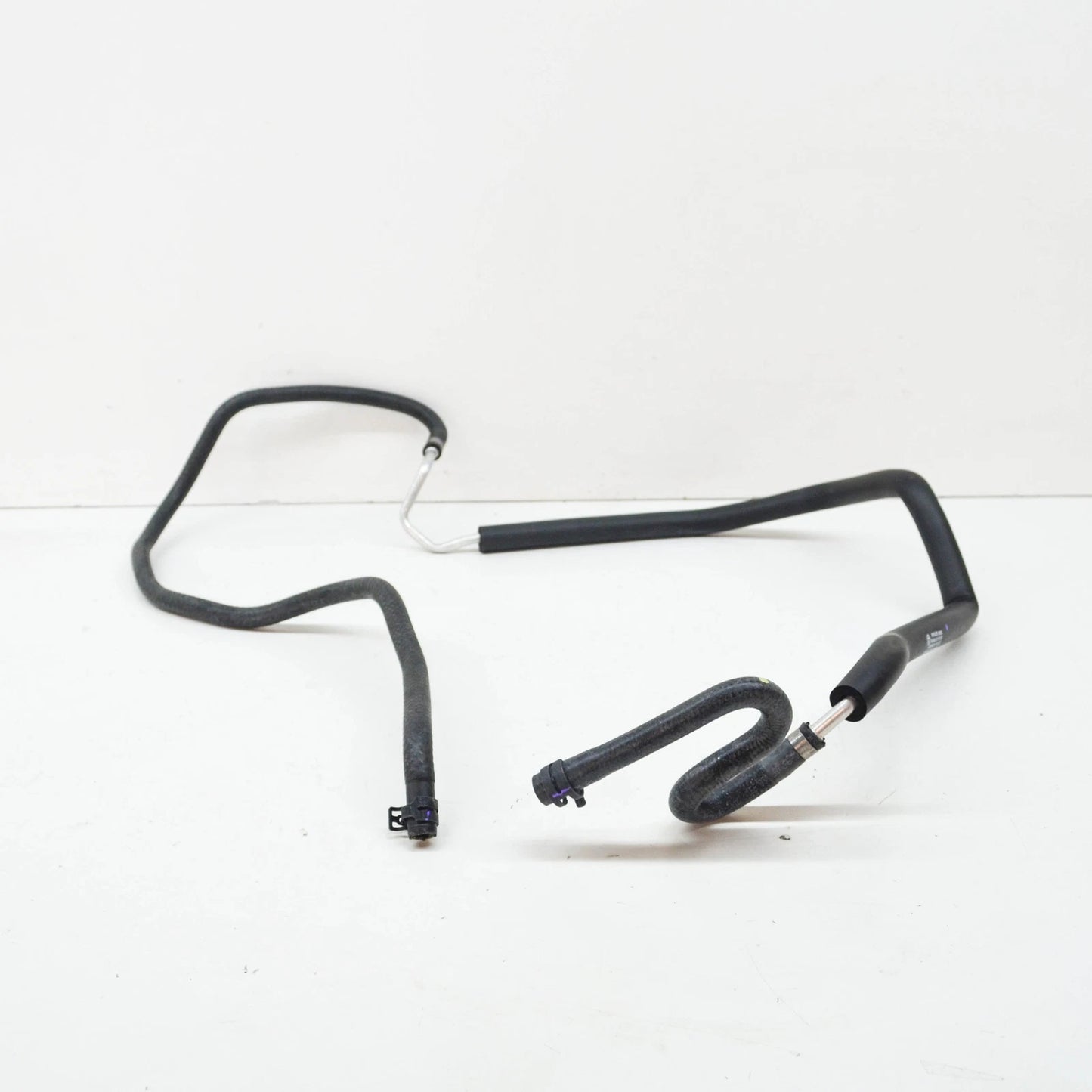 NEW MB GL X166 INTERMEDIATE PIECE TO WINDSHIELD TANK HOSE A1668305096 ORIGINAL