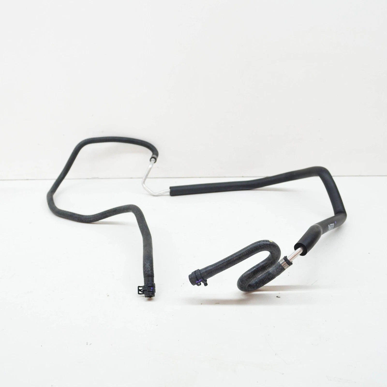 NEW MB GL X166 INTERMEDIATE PIECE TO WINDSHIELD TANK HOSE A1668305096 ORIGINAL