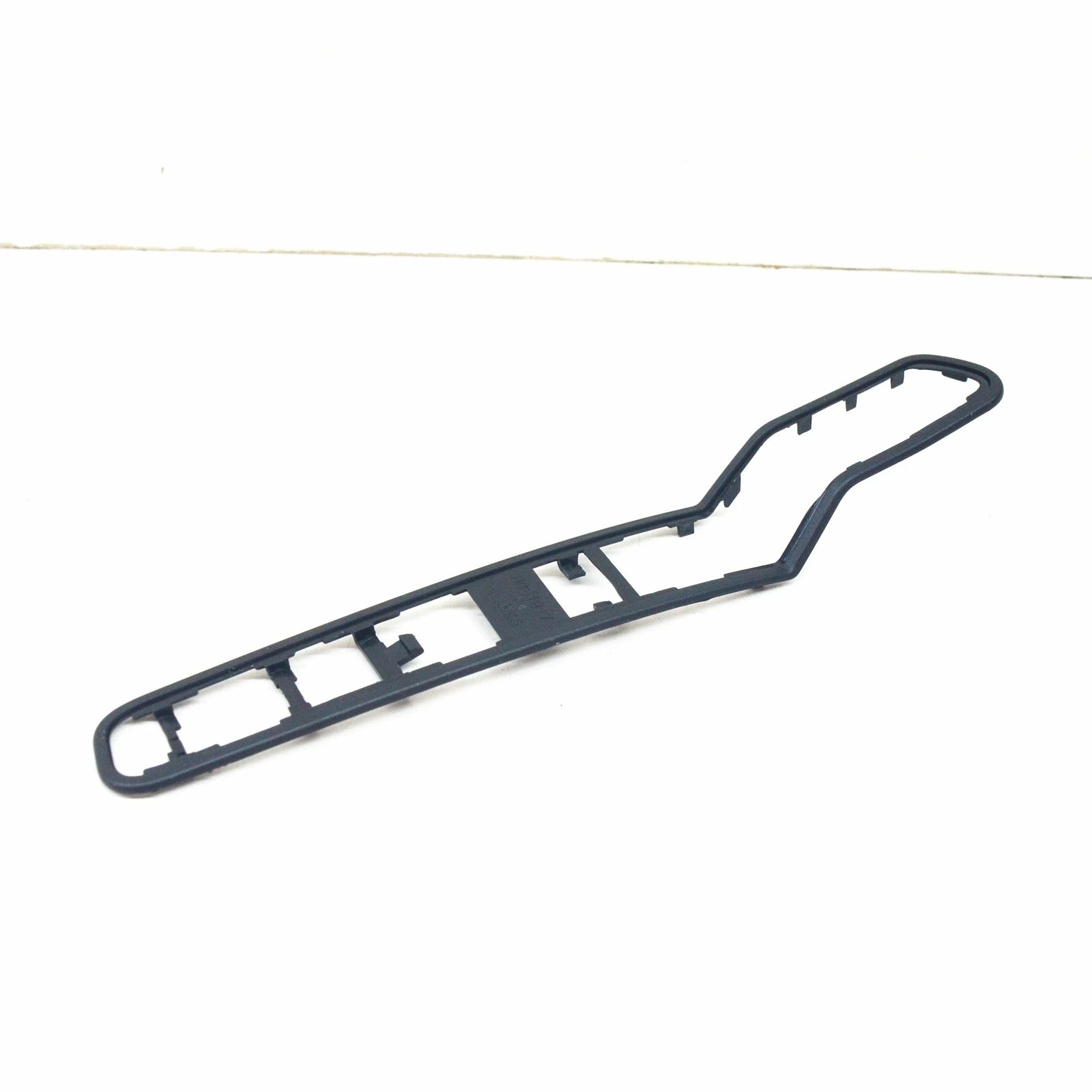 NEW BMW 1 M COUPE E82 FRONT EXTERIOR LEFT SIDE GRILLE BASE 51138051817