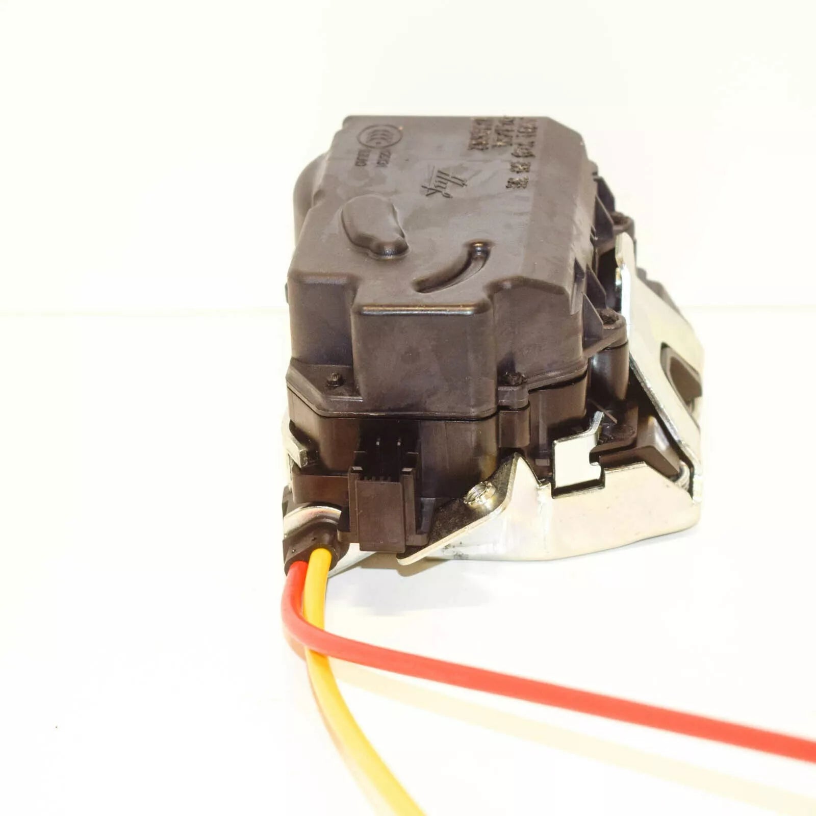 NEW MERCEDES-BENZ E T-MODEL S211 TAILGATE LOCK ACTUATOR A2117400535 ORIGINAL