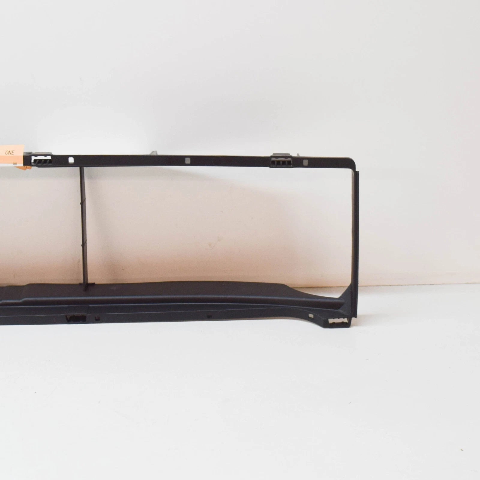 NEW BMW 5 GT F07 M SPORT RADIATOR LOWER AIR DUCT 51648049649 8049649 2015