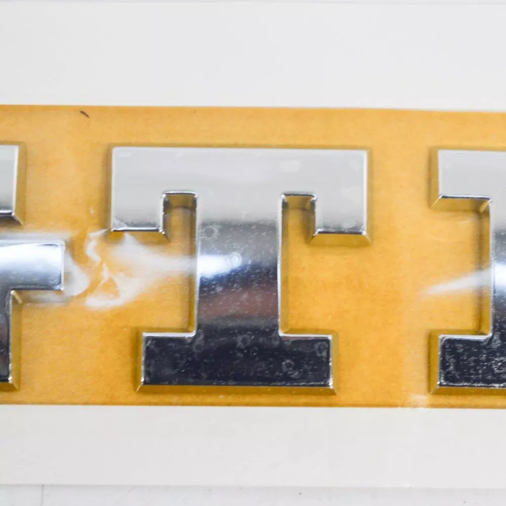 NEW VOLKSWAGEN GOLF MK7 TRUNK LID GTI EMBLEM 5G0853675Q2ZZ ORIGINAL