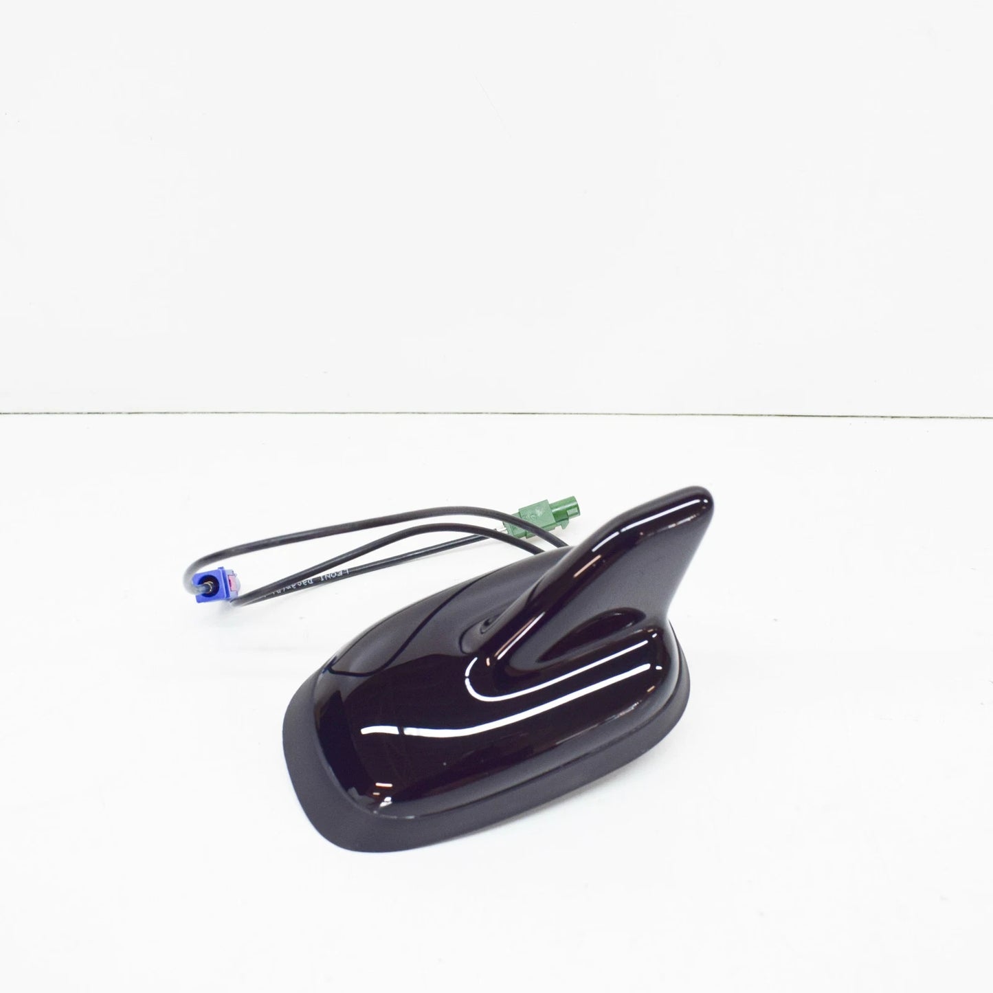 NEW VOLKSWAGEN TOUAREG 7P ROOF SHARK AERIAL ANTENNA 3C0035507AB ORIGINAL