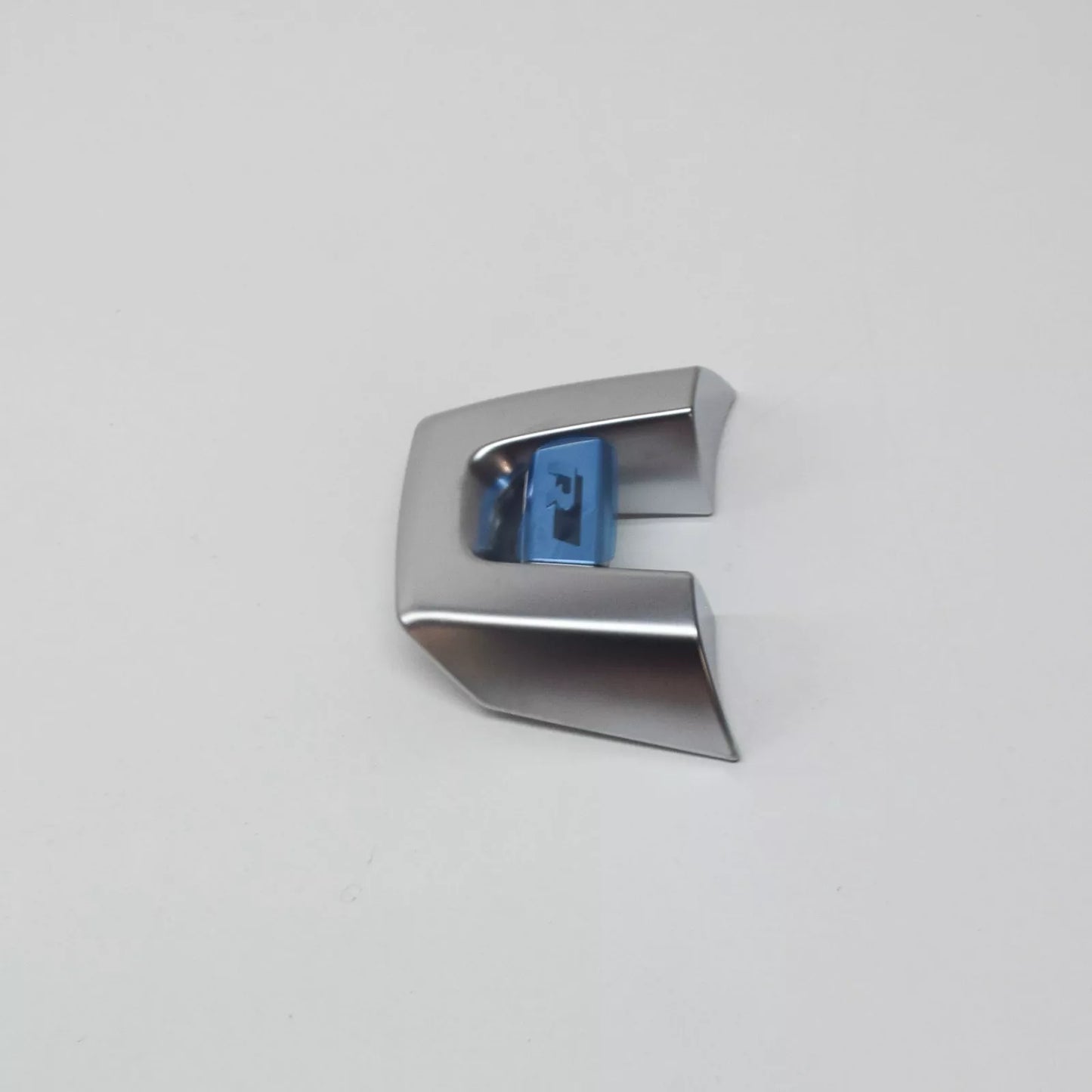 NEW VW TIGUAN 5N STEERING WHEEL BADGE EMBLEM 1K8419685BPOP