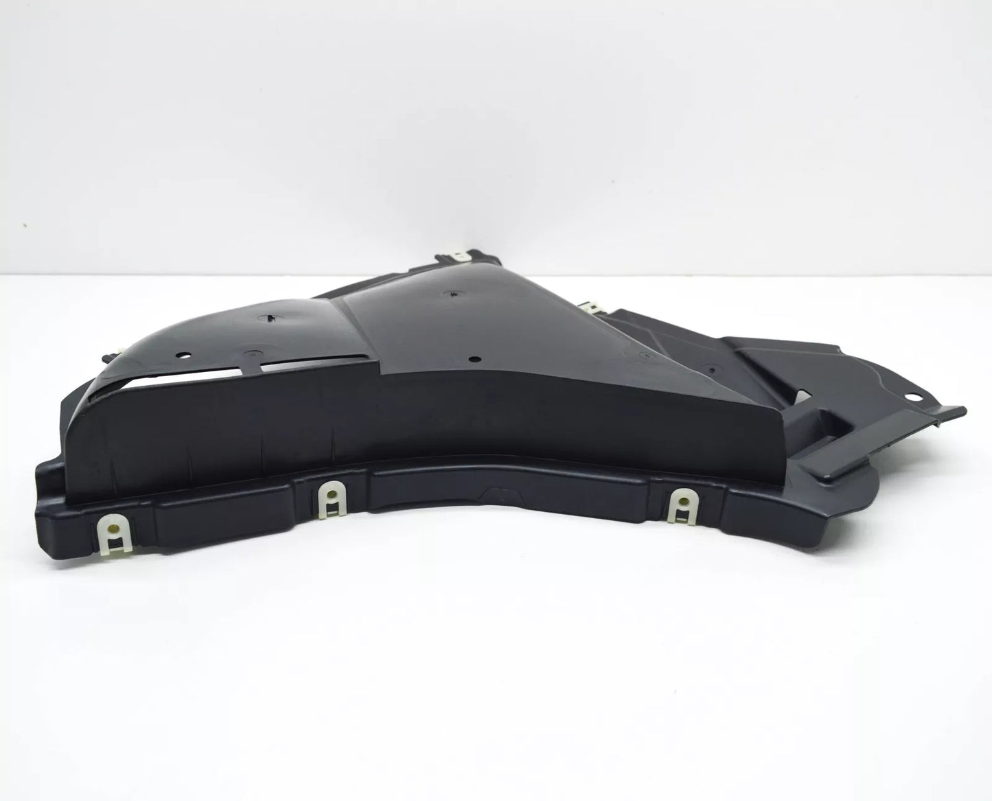 NEW BMW 5 G30 FRONT RIGHT WHEEL ARCH BOTTOM FRONT COVER 51718060032 ORIGINAL