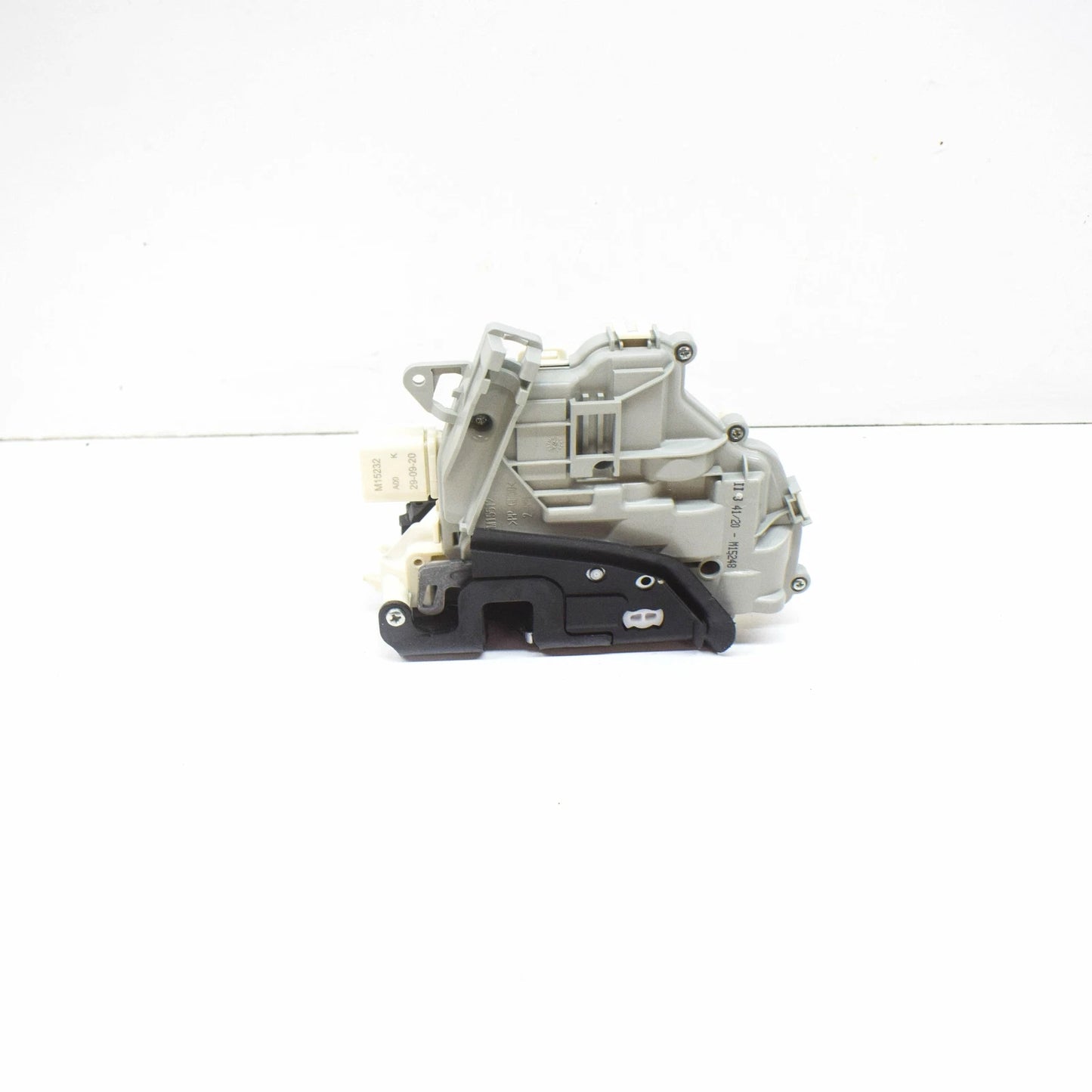 NEW AUDI Q7 4M REAR RIGHT DOOR LOCK 4G0839016D ORIGINAL