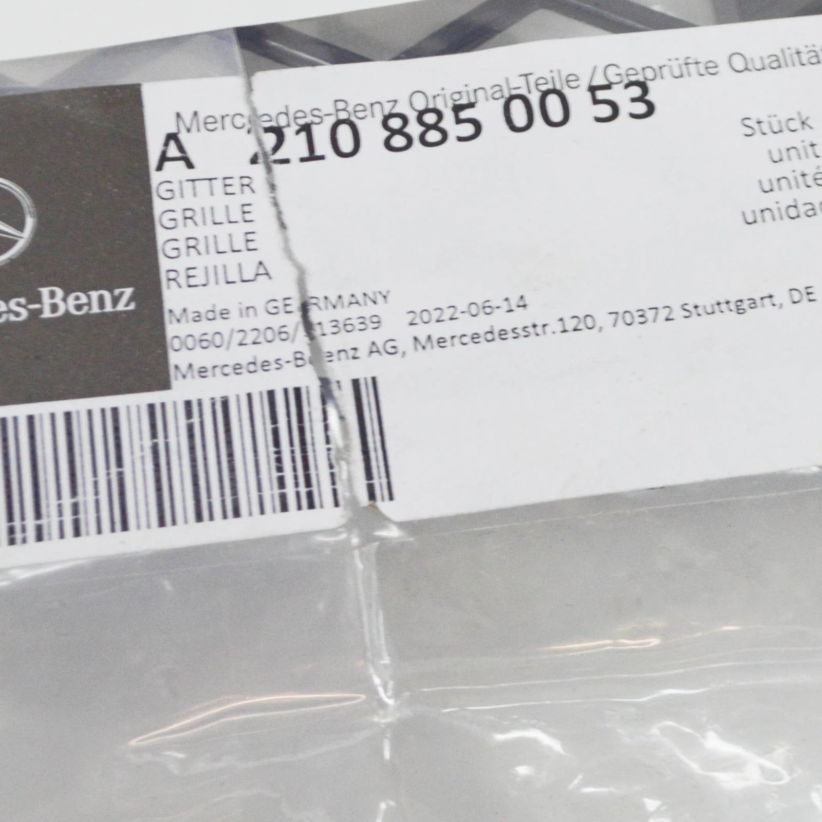 NEW MERCEDES-BENZ E W210 FRONT BUMPER LOWER GRILLE COVER A2108850053 ORIGINAL