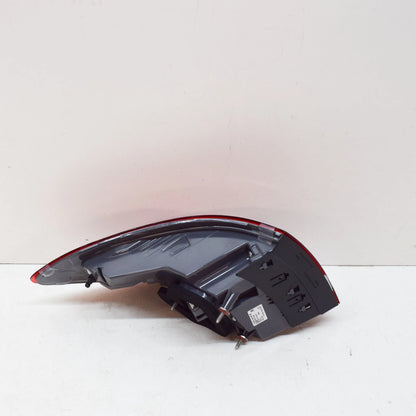 NEW MERCEDES-BENZ GLC X253 REAR RIGHT SIDE PANEL LIGHT A2539060800 ORIGINAL