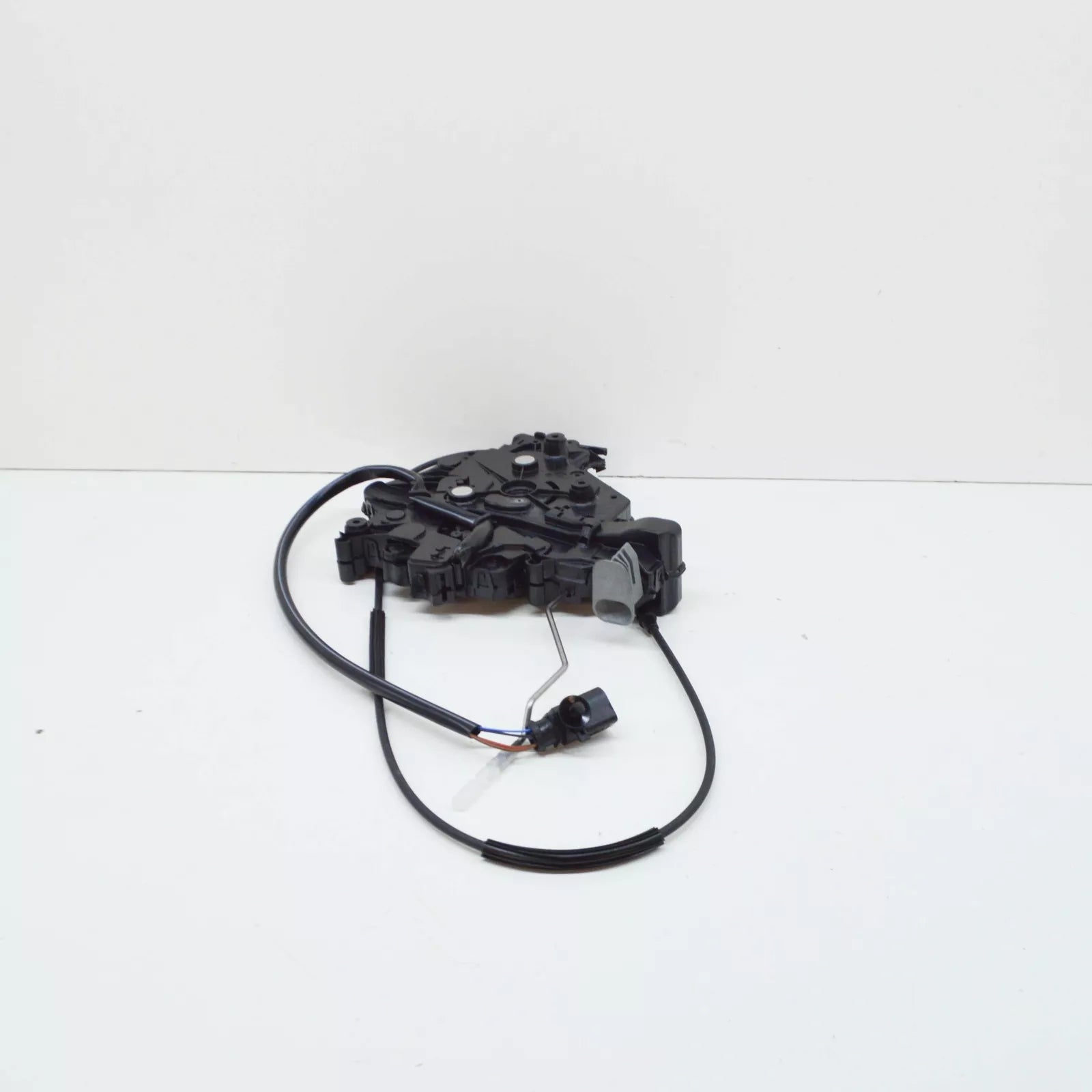 NEW VW TRANSPORTER T5 LEFT SLIDING DOOR REMOTE CONTROL LOCK 7H0843653BR