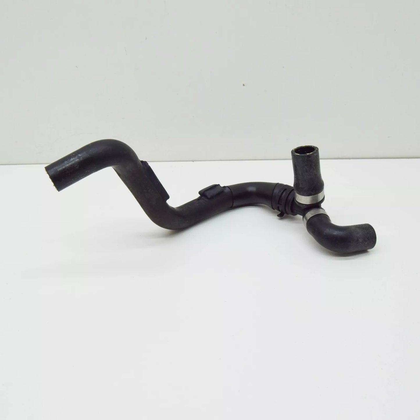 NEW VW SHARAN 7N ENGINE COOLANT HOSE 7N0121086B ORIGINAL
