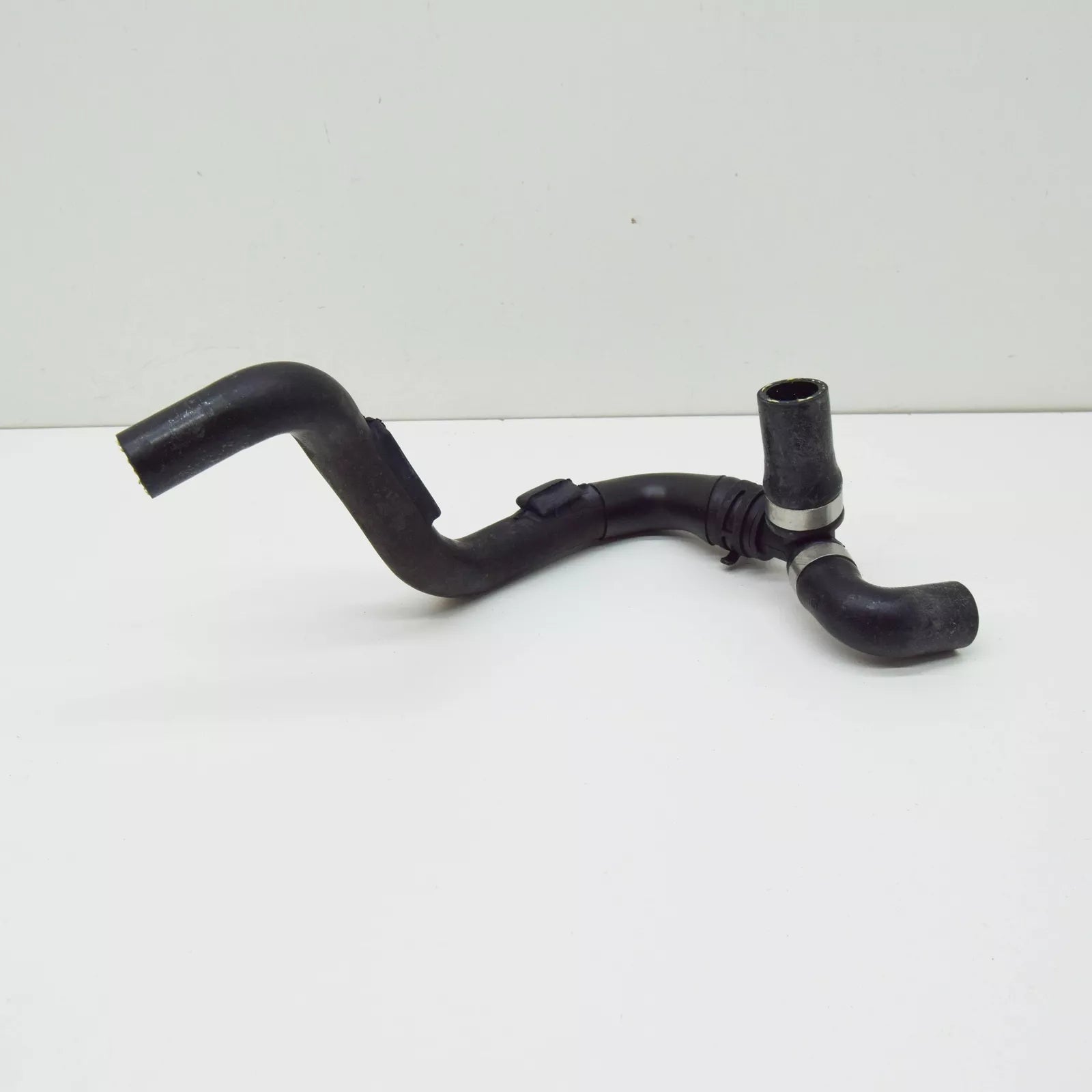 NEW VW SHARAN 7N ENGINE COOLANT HOSE 7N0121086B ORIGINAL