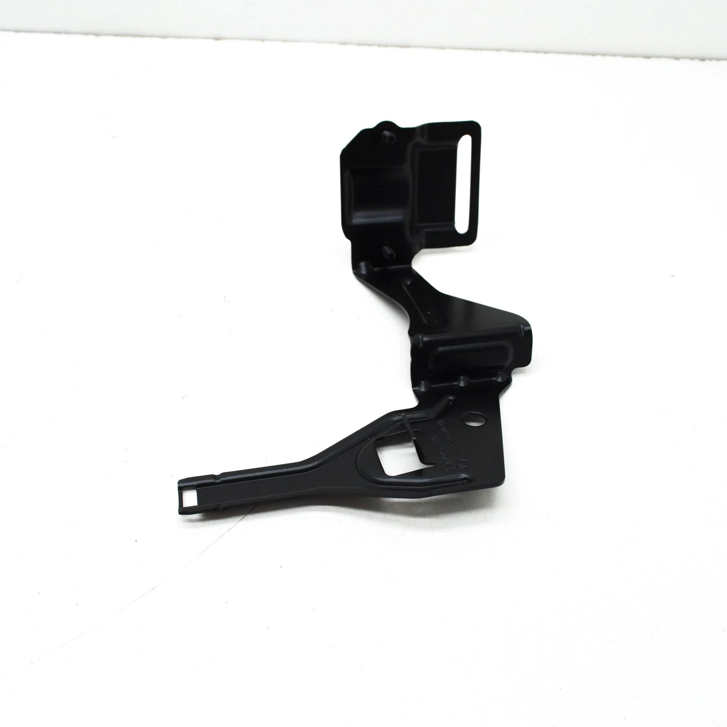 NEW MERCEDES-BENZ GLE W166 RADIATOR VALVE BRACKET A1665402440 ORIGINAL