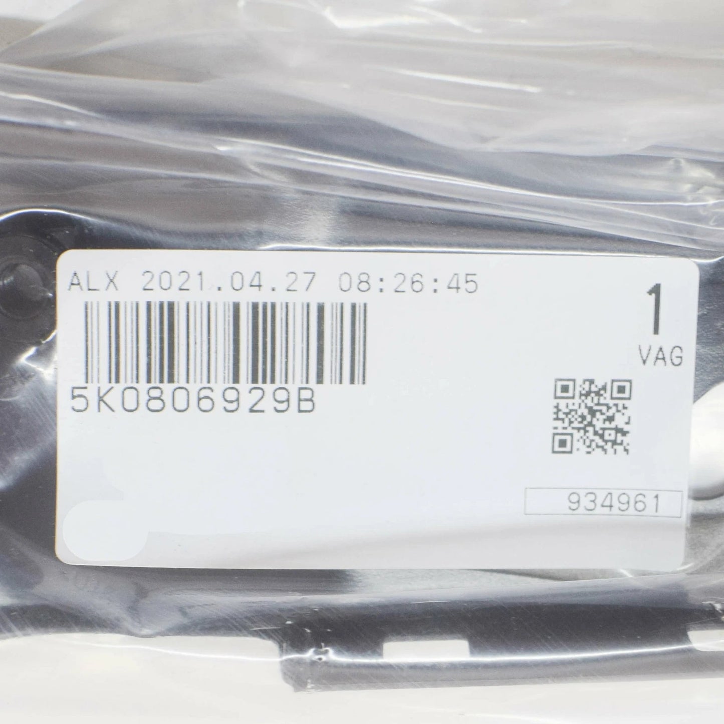 NEW VOLKSWAGEN GOLF MK6 RADIATOR LEFT UPPER BRACKET 5K0806929B 2010