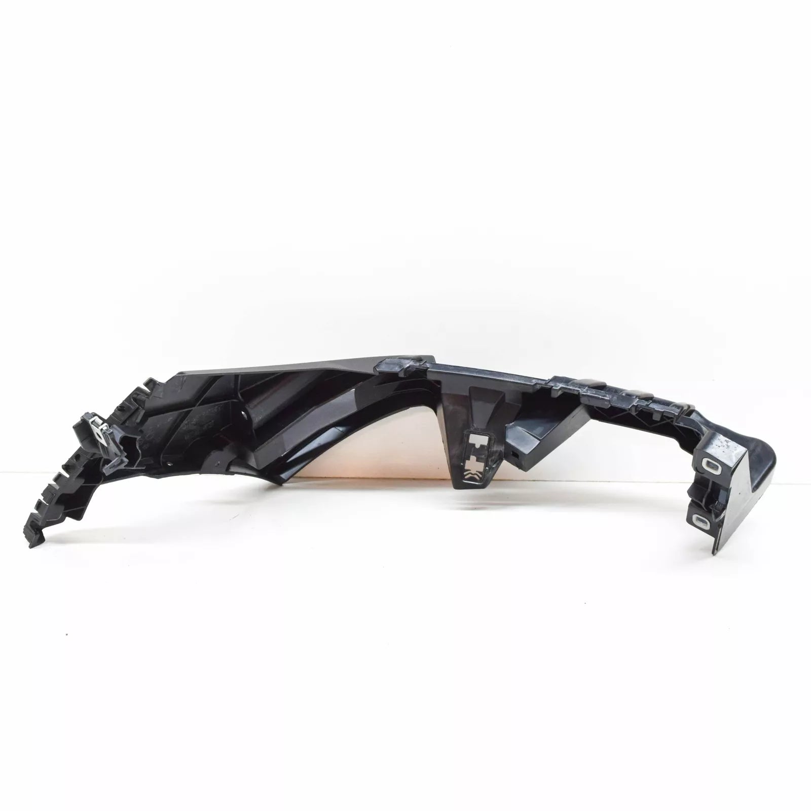 NEW MERCEDES-BENZ M-CLASS FRONT LEFT HEADLIGHT FRAME A1666200091 2015