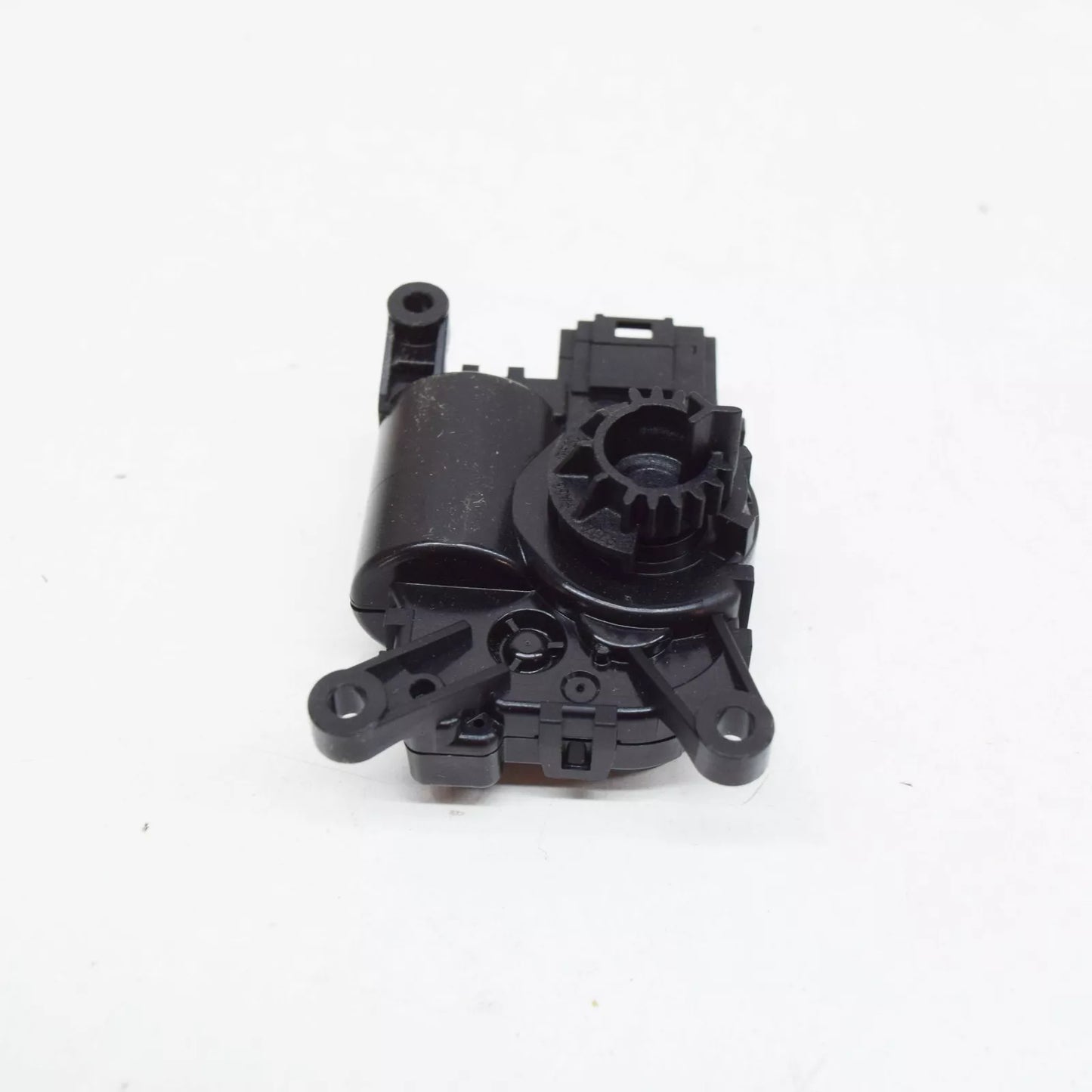 NEW AUDI A3 8PA LEFT HEATER FLAPER MOTOR ACTUATOR 5WA898511