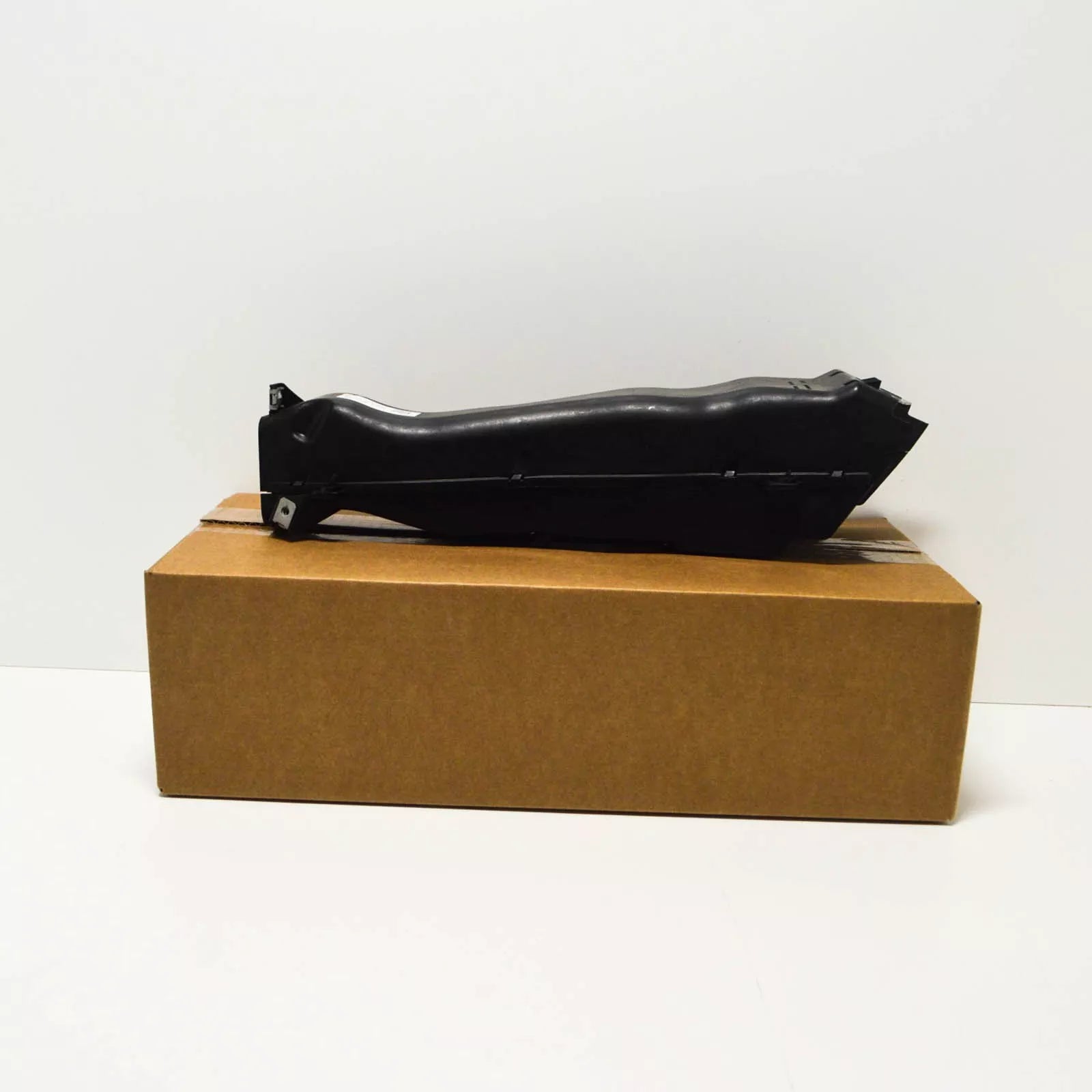 NEW BMW X5 F85 FRONT LEFT BRAKE M AIR DUCT 51748056315 8056315 2015 ORIGINAL