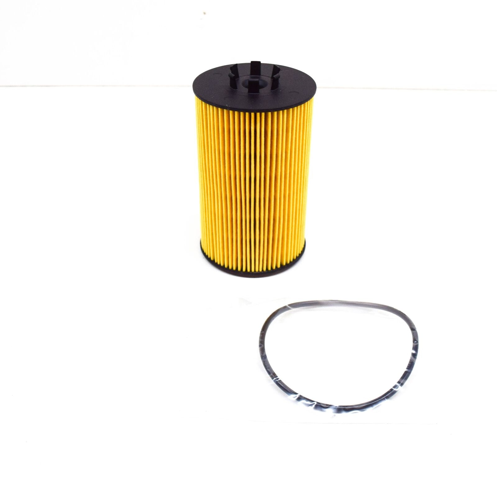 NEW MERCEDES-BENZ E 63 AMG W212 OIL FILTER A0001803009 ORIGINAL
