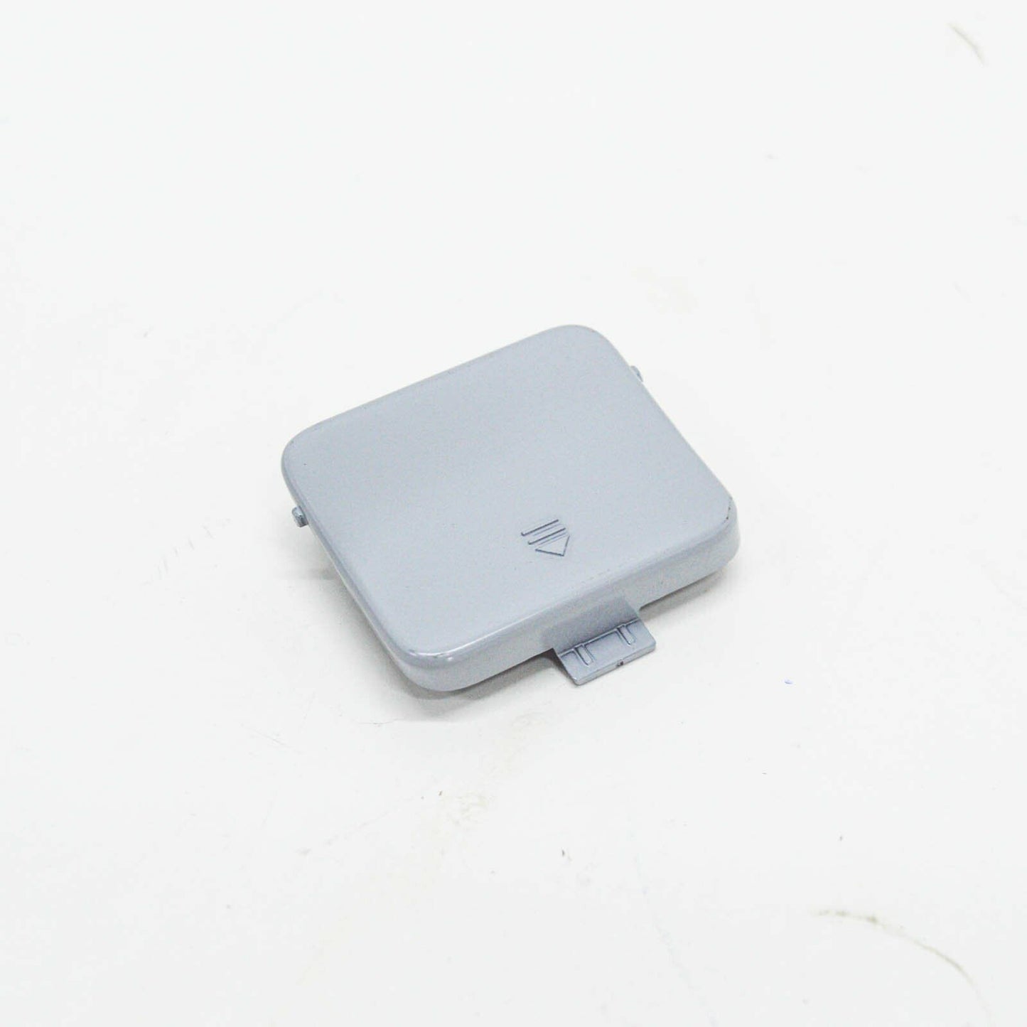 NEW MERCEDES-BENZ CLS C219 REAR BUMPER AMG TOW HOOK COVER A2198800205 ORIGINAL