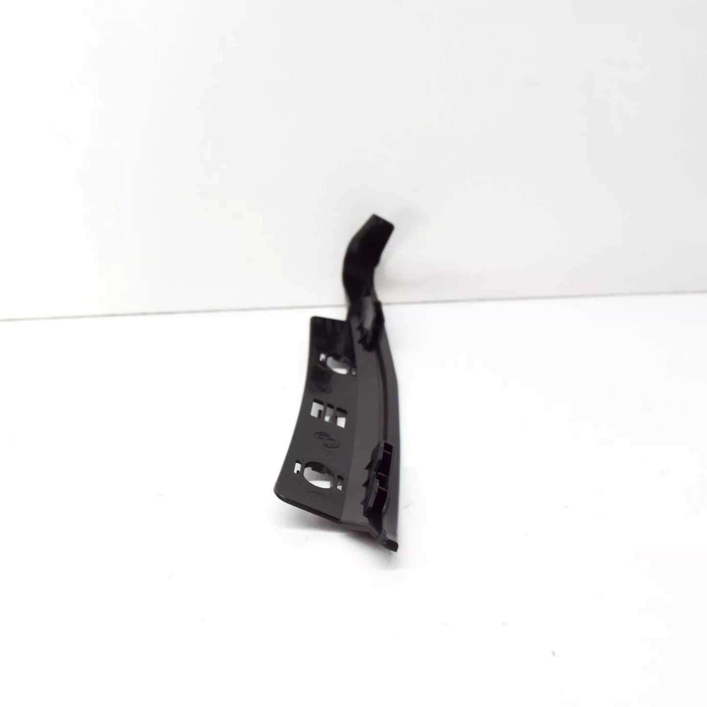 NEW VW TRANSPORTER T6 LEFT HEADLIGHT GUIDE SECTION 7E0941231D ORIGINAL