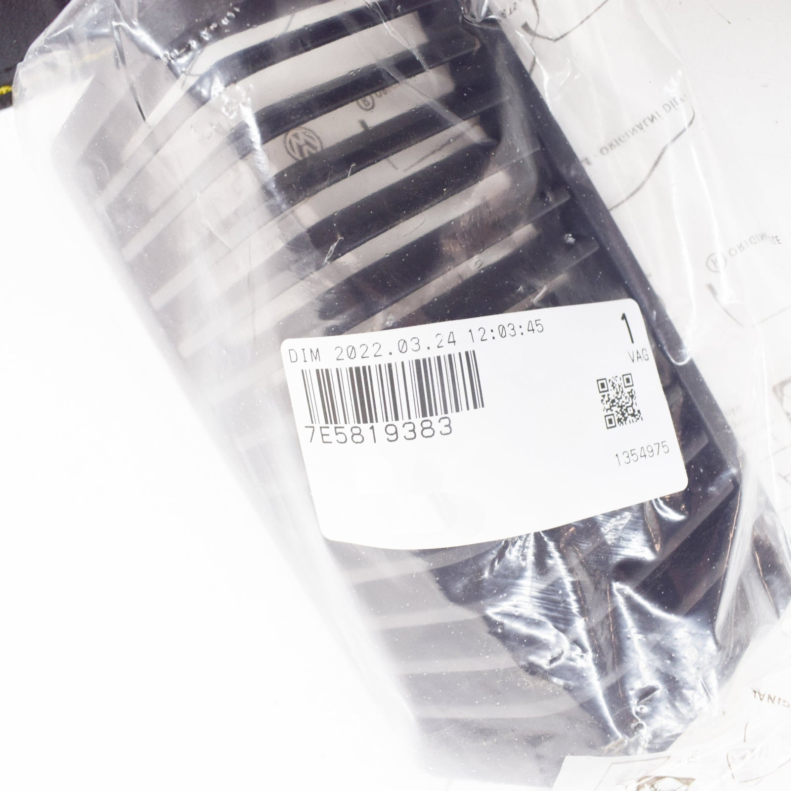 NEW VOLKSWAGEN MULTIVAN T6 B-PILLAR REAR VENT 7E5819383 ORIGINAL