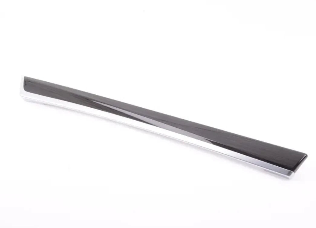 NEW BMW 5 F10 FRONT RIGHT DOOR PANEL TRIM 51417225548 7225548 ORIGINAL