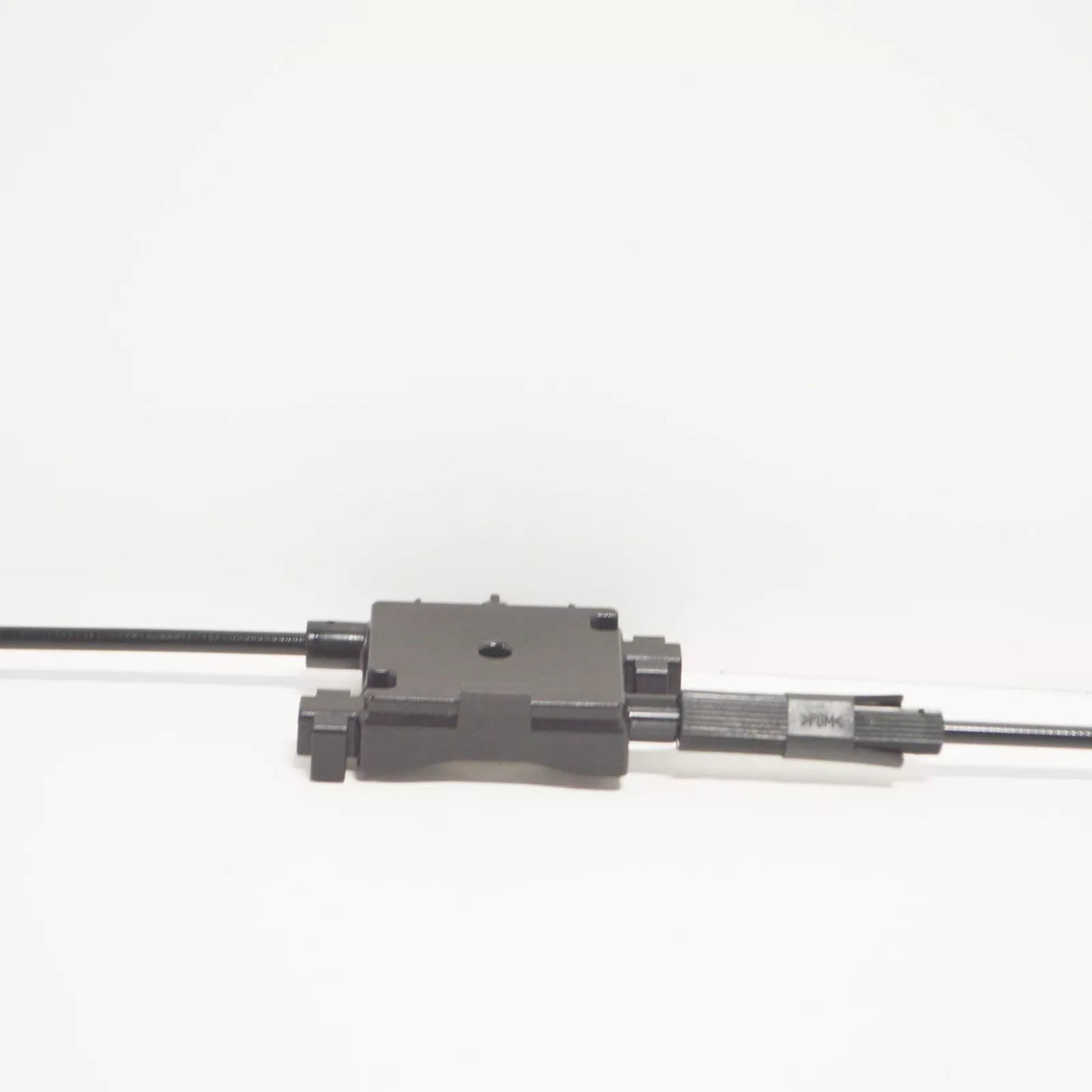 NEW AUDI Q3 8U FRONT HOOD LID LOCK RELEASE CENTRE CABLE 8U0823531 ORIGINAL