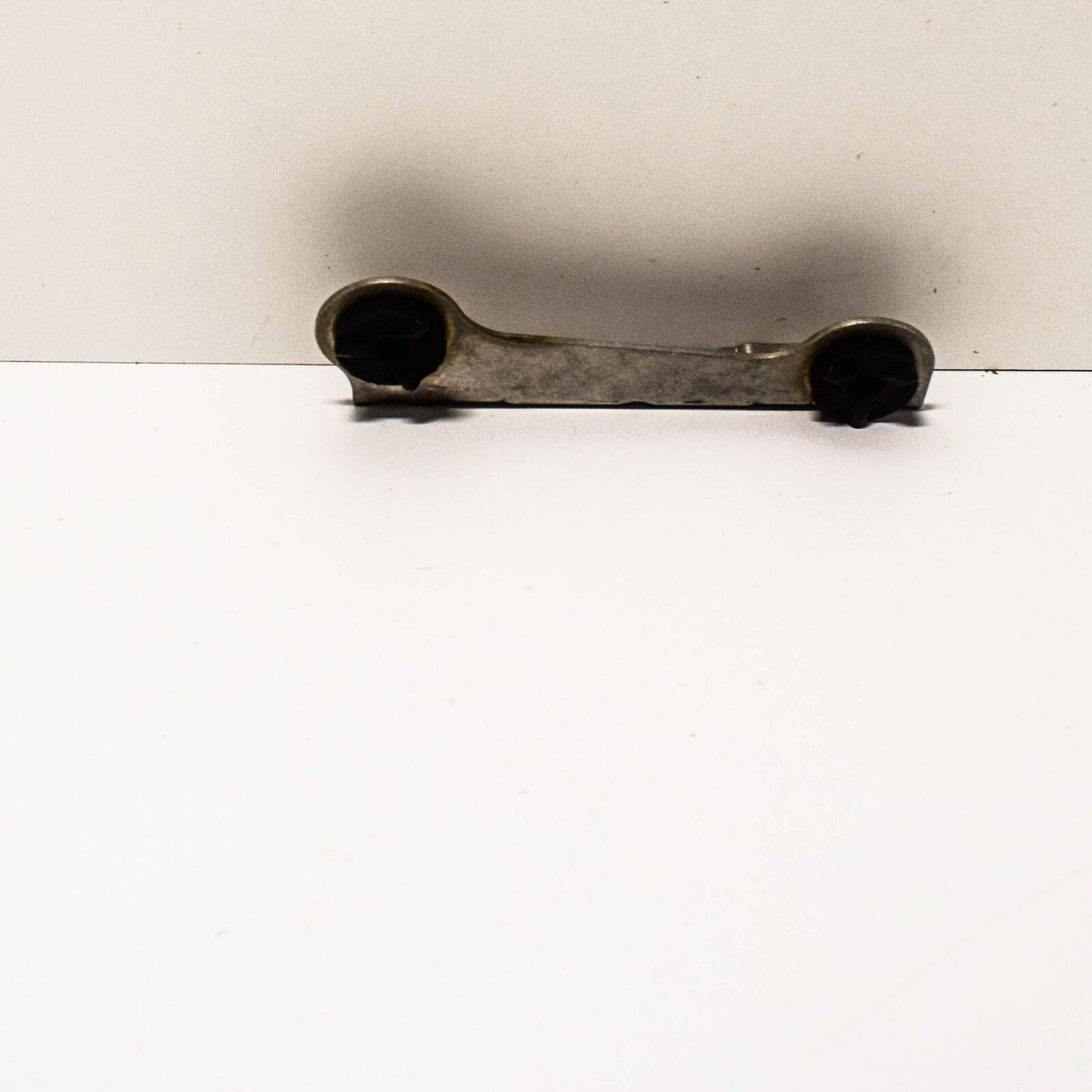 NEW MERCEDES BENZ SLS AMG C197 LEFT TOP OIL COOLER BRACKET A1975003231 ORIGINAL