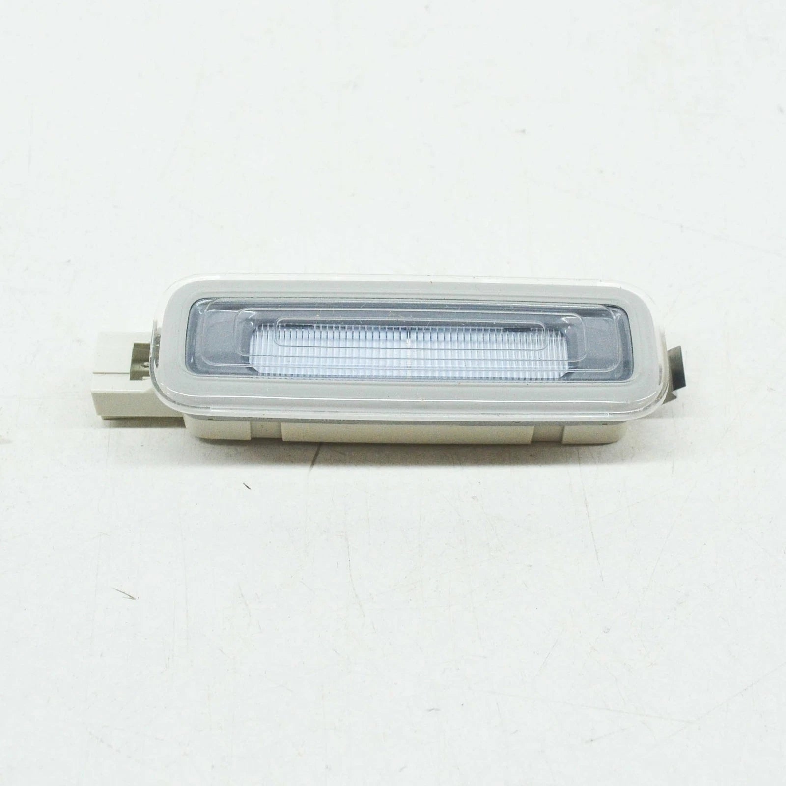 NEW AUDI A4 AVANT B9 INTERIOR LED SUN VISOR LIGHTING 4M0947105