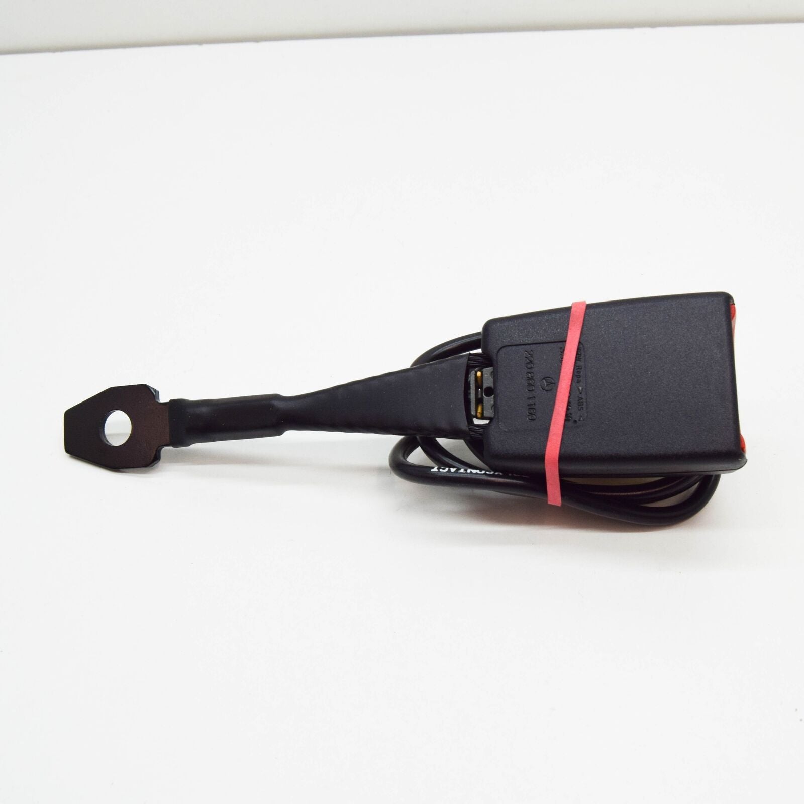NEW MERCEDES-BENZ S W220 FRONT SEAT BELT BUCKLE A2208601169 ORIGINAL