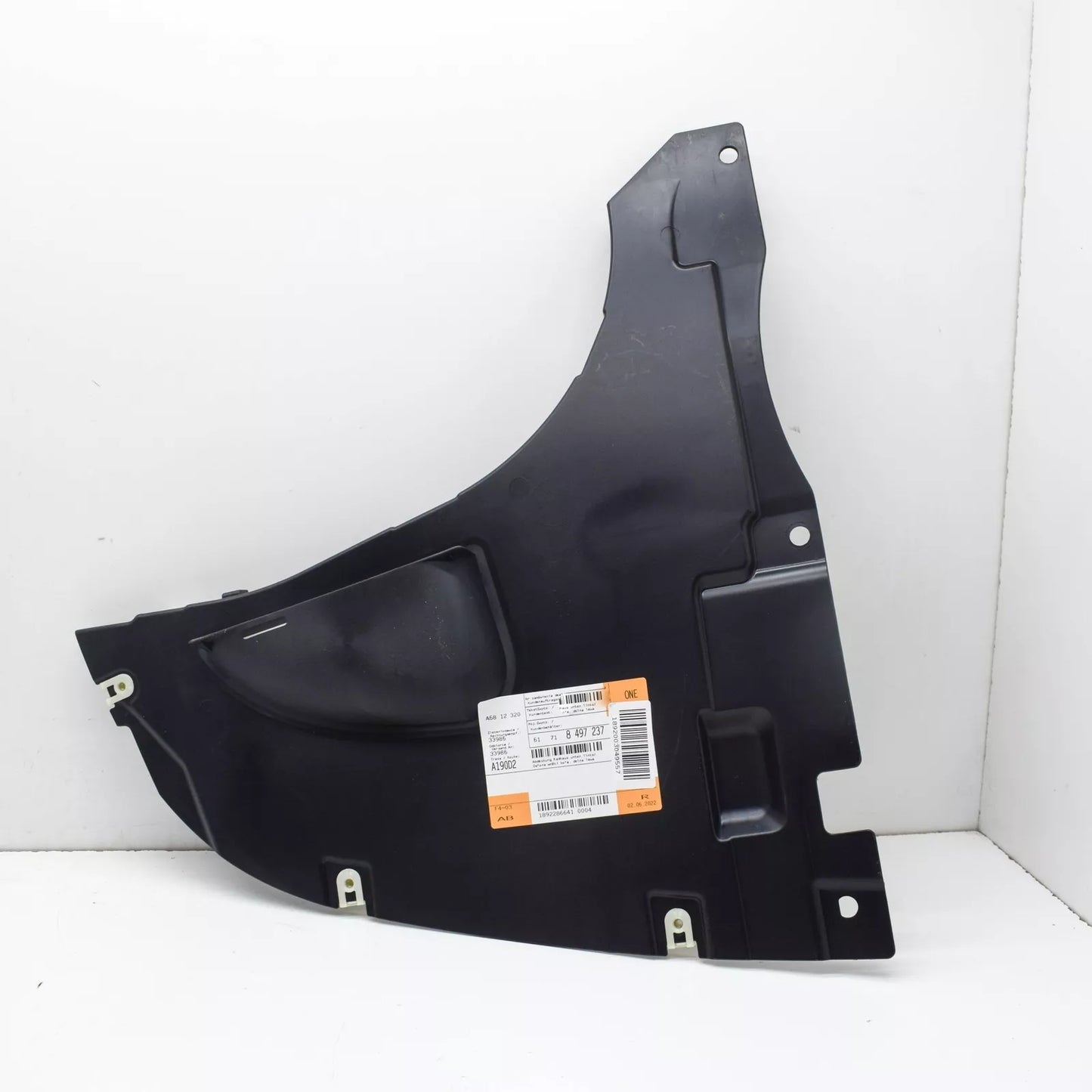 NEW BMW 1 F40 FRONT LEFT WHEEL LINER EXTENSION 51718497237 ORIGINAL