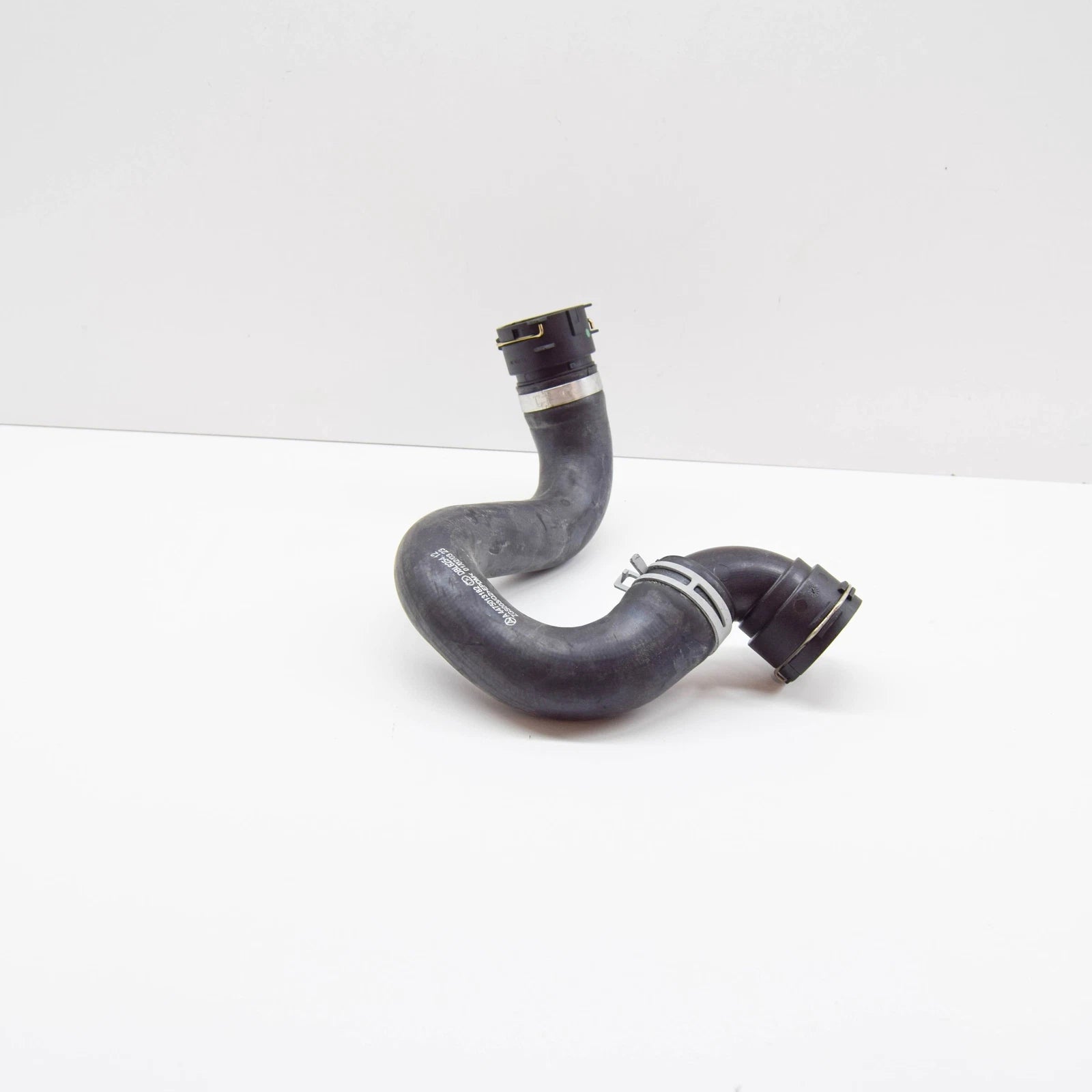 NEW MB VITO W447 RIGHT COOLER TO ENGINE COOLANT HOSE A4475013182 ORIGINAL