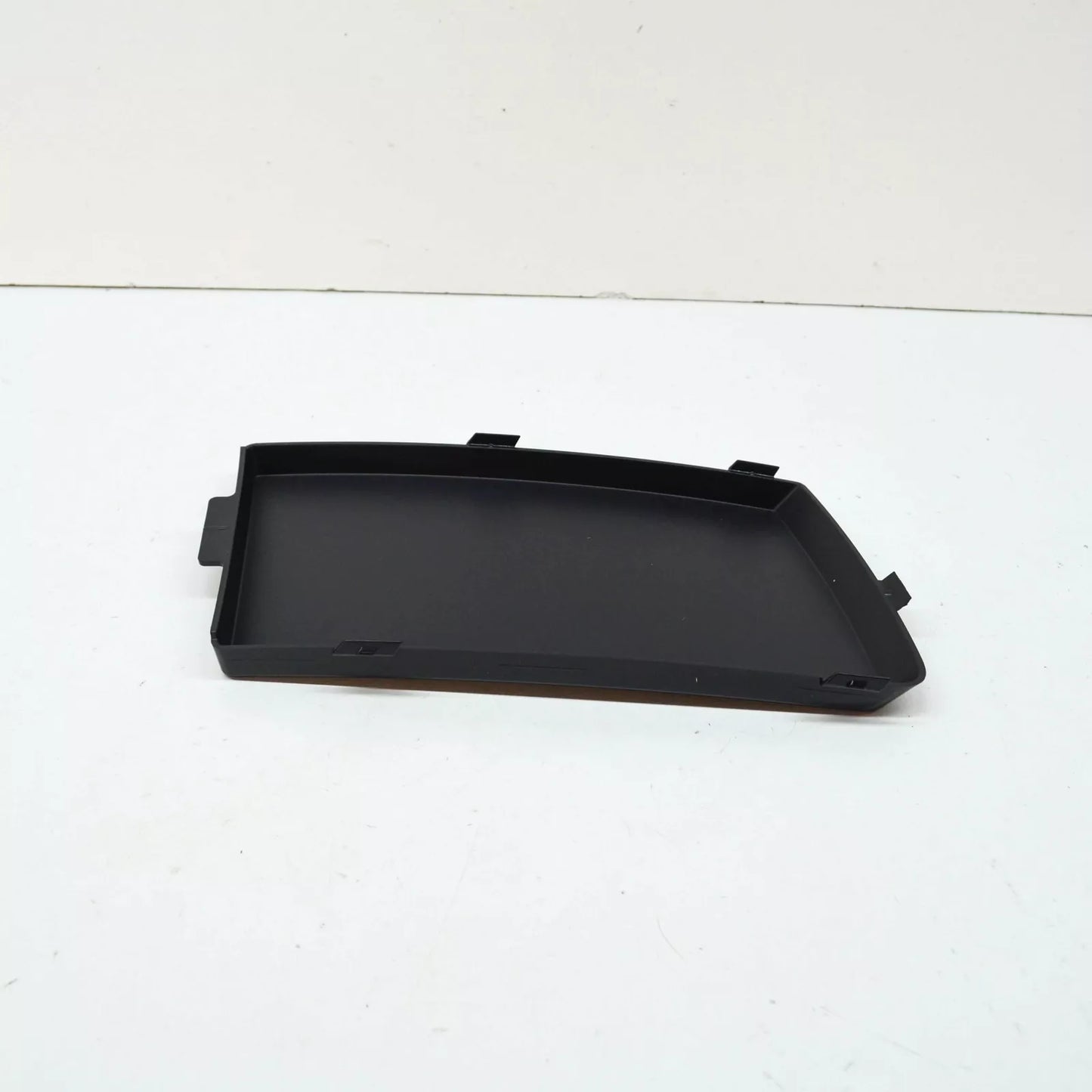 NEW AUDI TT 8J FRONT RIGHT FOG LIGHT GRILLE TRIM 8J0807152B