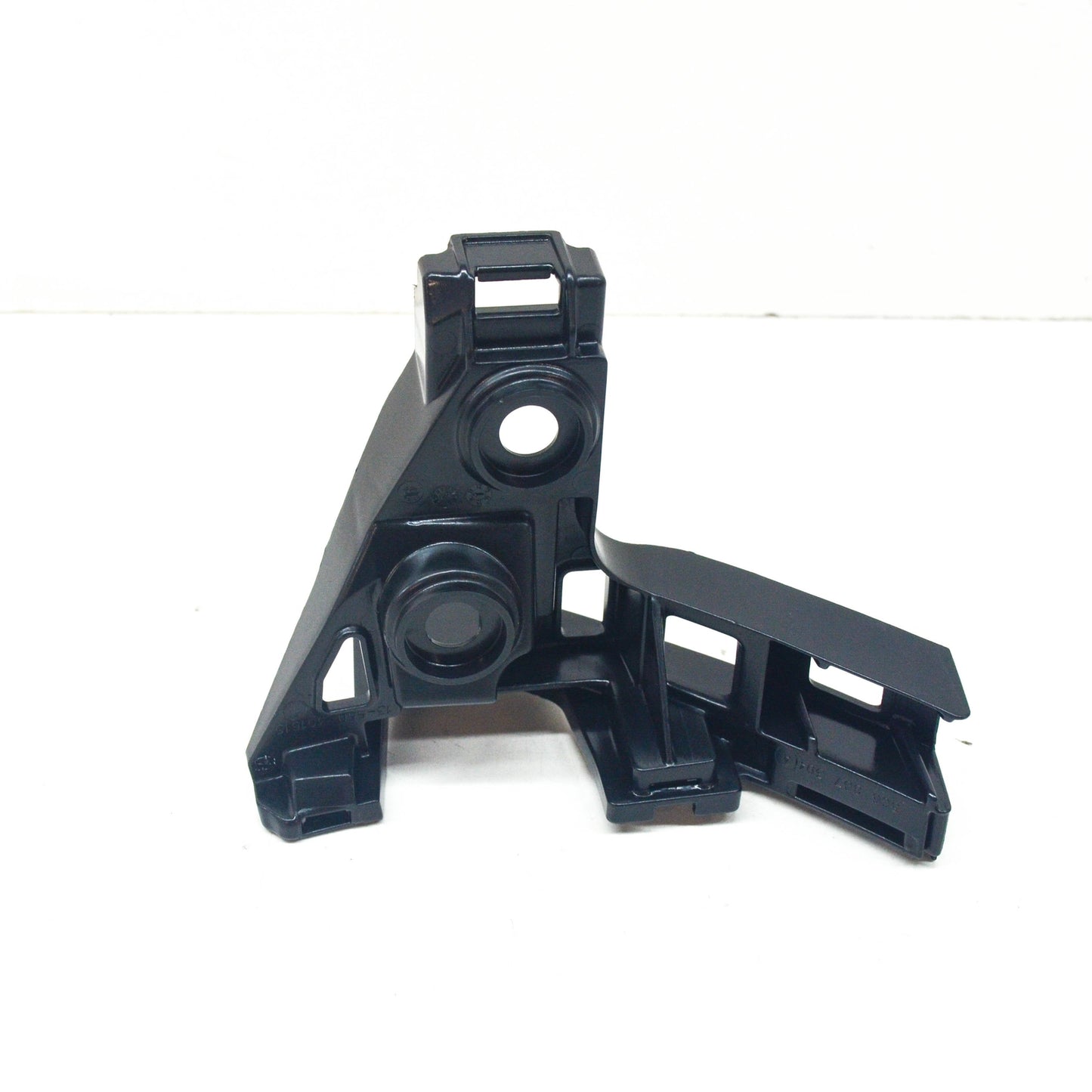 NEW VOLKSWAGEN GOLF MK7 5G REAR RIGHT BUMPER BRACKET 5G6807394A ORIGINAL