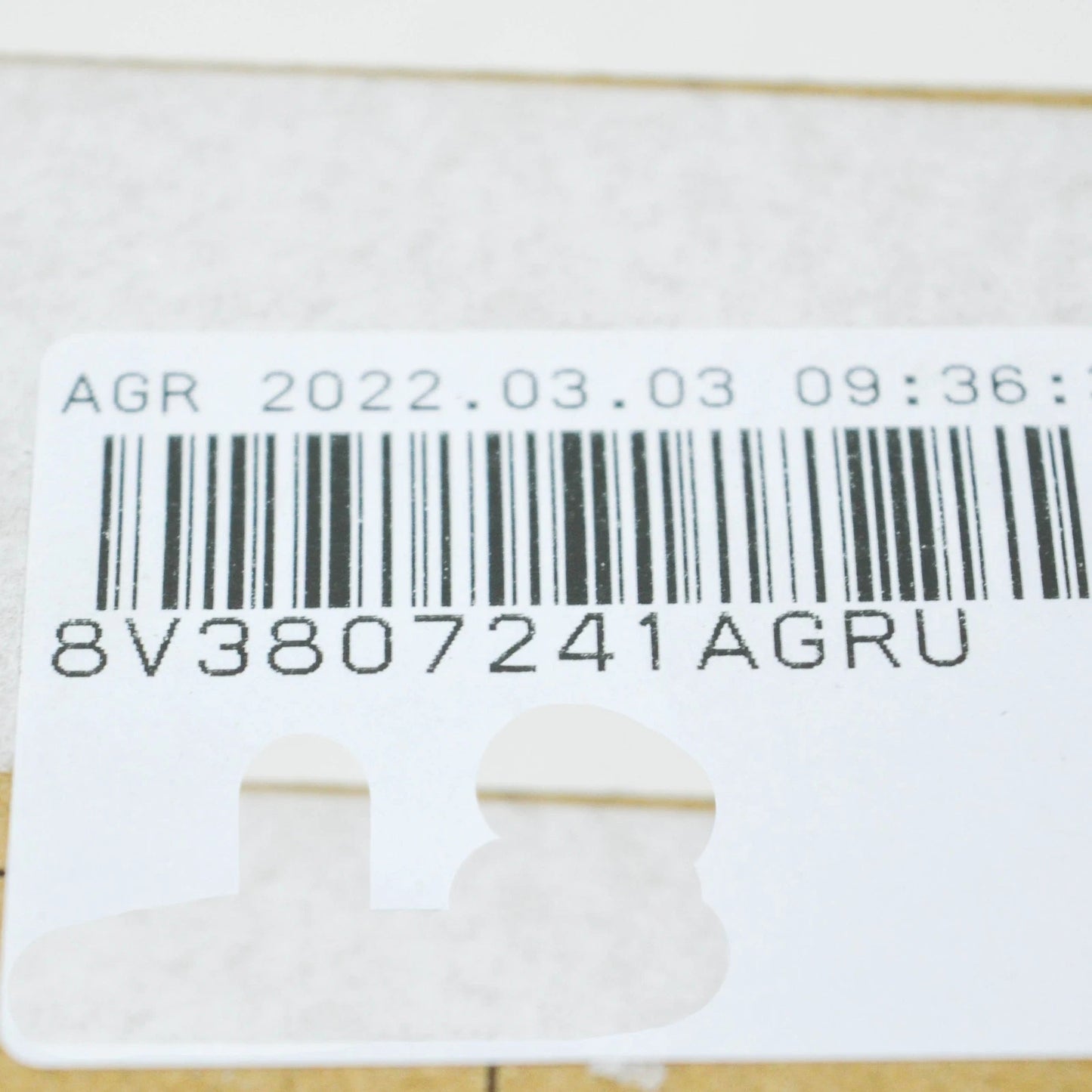 NEW AUDI A3 SPORTBACK 8V E-TRON FRONT BUMPER TOW EYE COVER 8V3807241AGRU