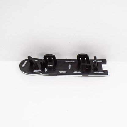 NEW VW GOLF MK7 GTI FRONT BUMPER RADIATOR GRILL EMBLEM 5G0853679AF DPJ ORIGINAL