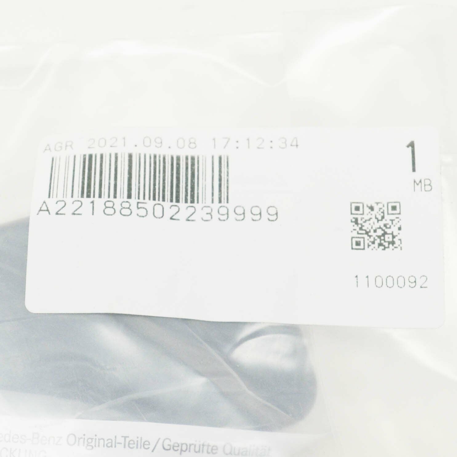 NEW MERCEDES-BENZ S W221 FRONT BUMPER TOW EYE COVER A22188502239999 ORIGINAL