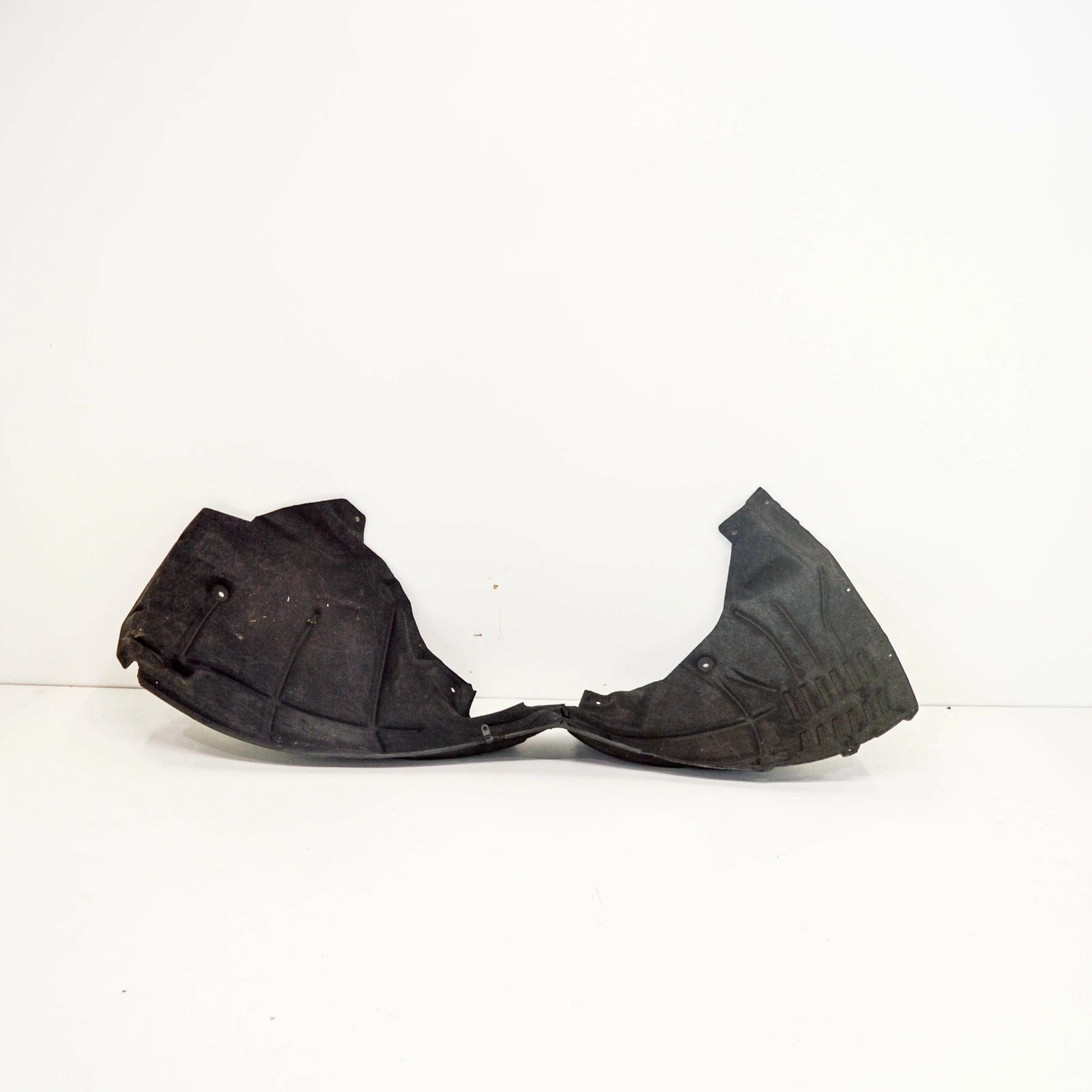 NEW AUDI Q5 80A FRONT LEFT WHEEL ARCH SPLASH LINER 80A821171E ORIGINAL