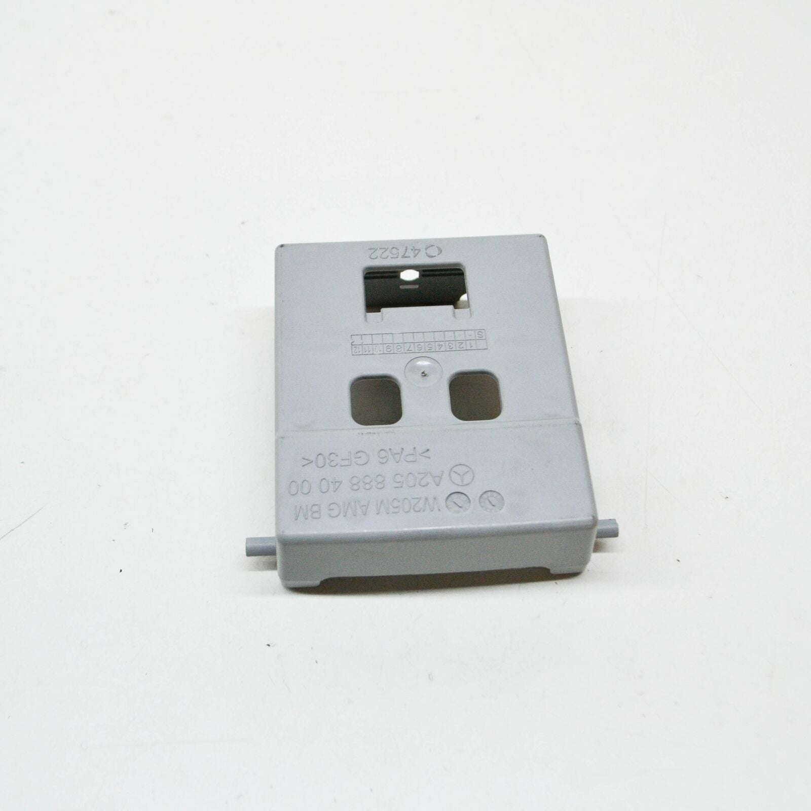 NEW MERCEDES-BENZ C W205 FRONT BUMPER RADIATOR GRILL BRACKET A2058884000